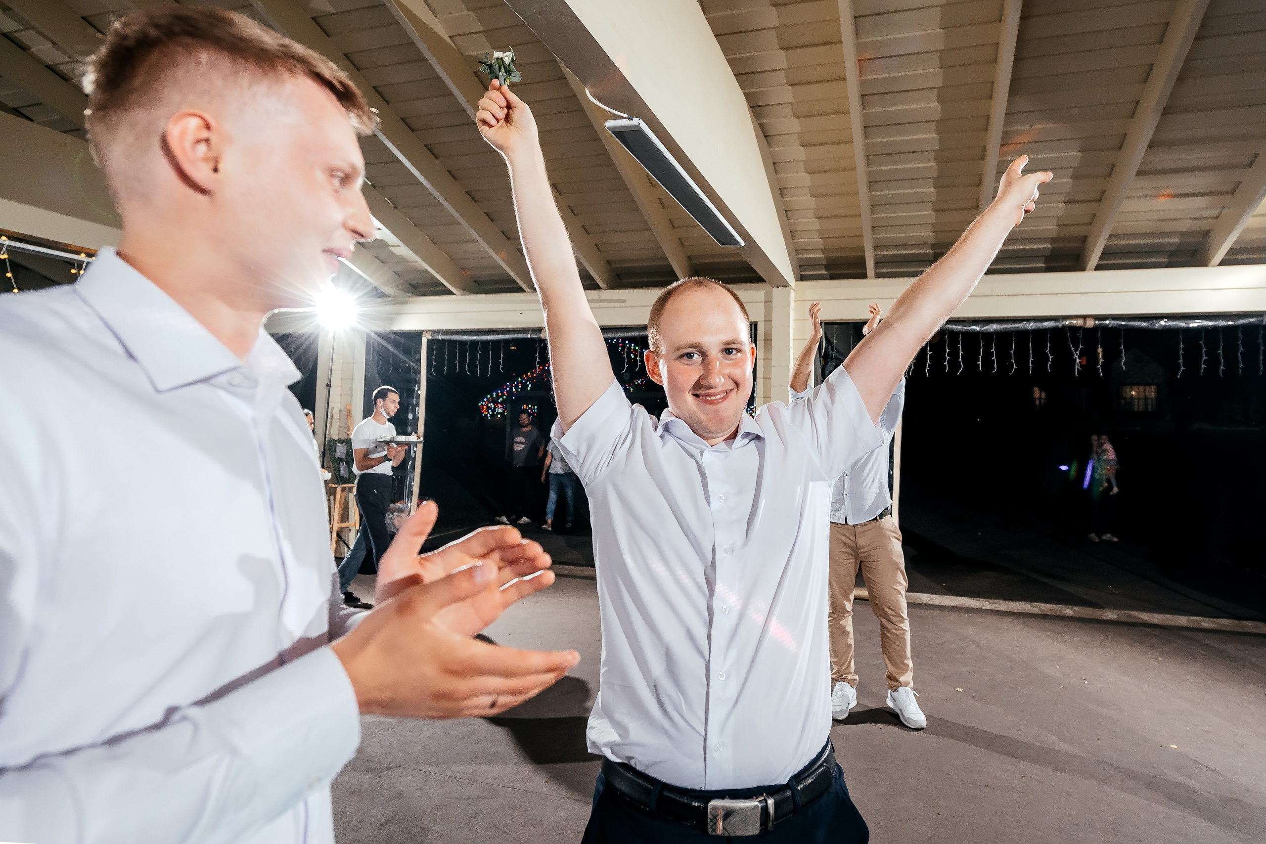 Щелково, Лесные пруды, свадьба. Свадебный и семейный фотограф Виктория Носачёва. Щелково, Москва и МО