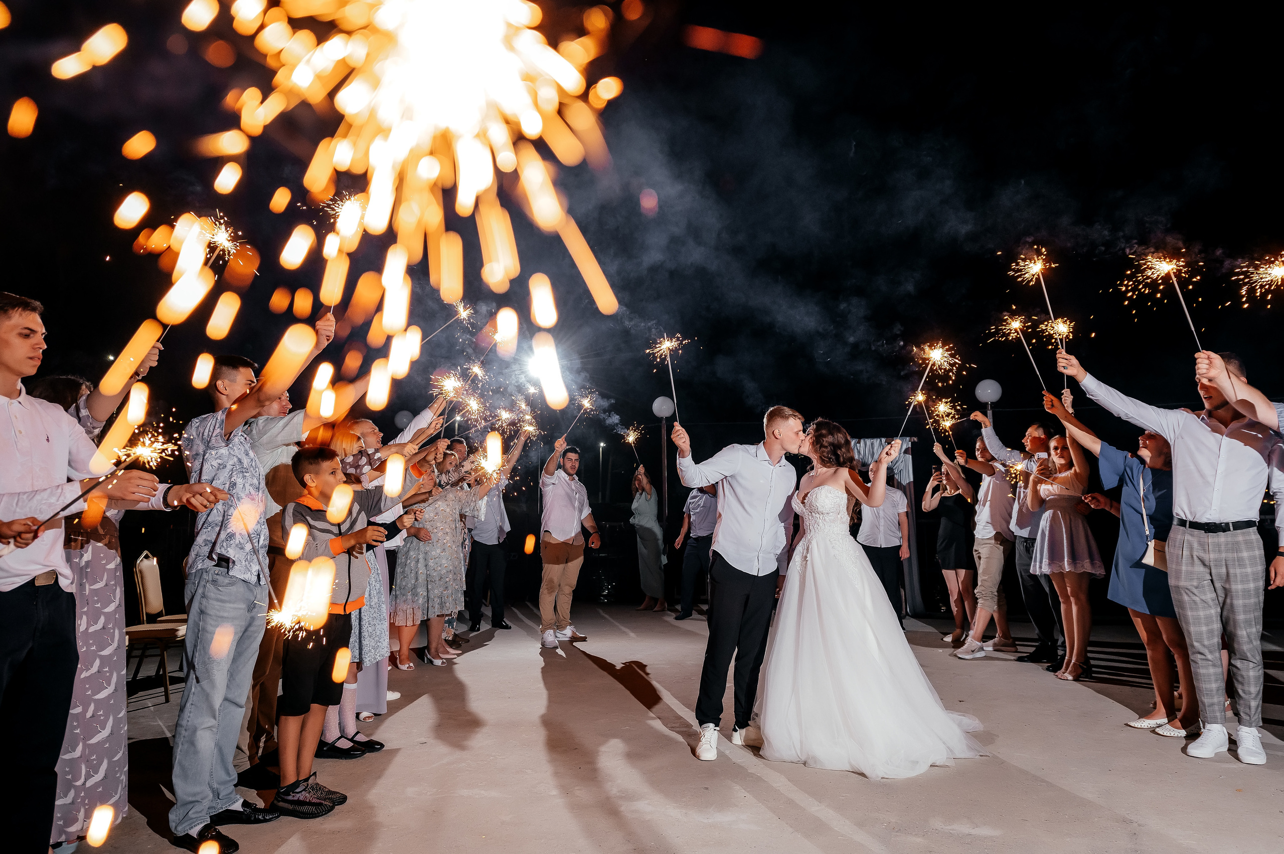 Щелково, Лесные пруды, свадьба. Свадебный и семейный фотограф Виктория Носачёва. Щелково, Москва и МО