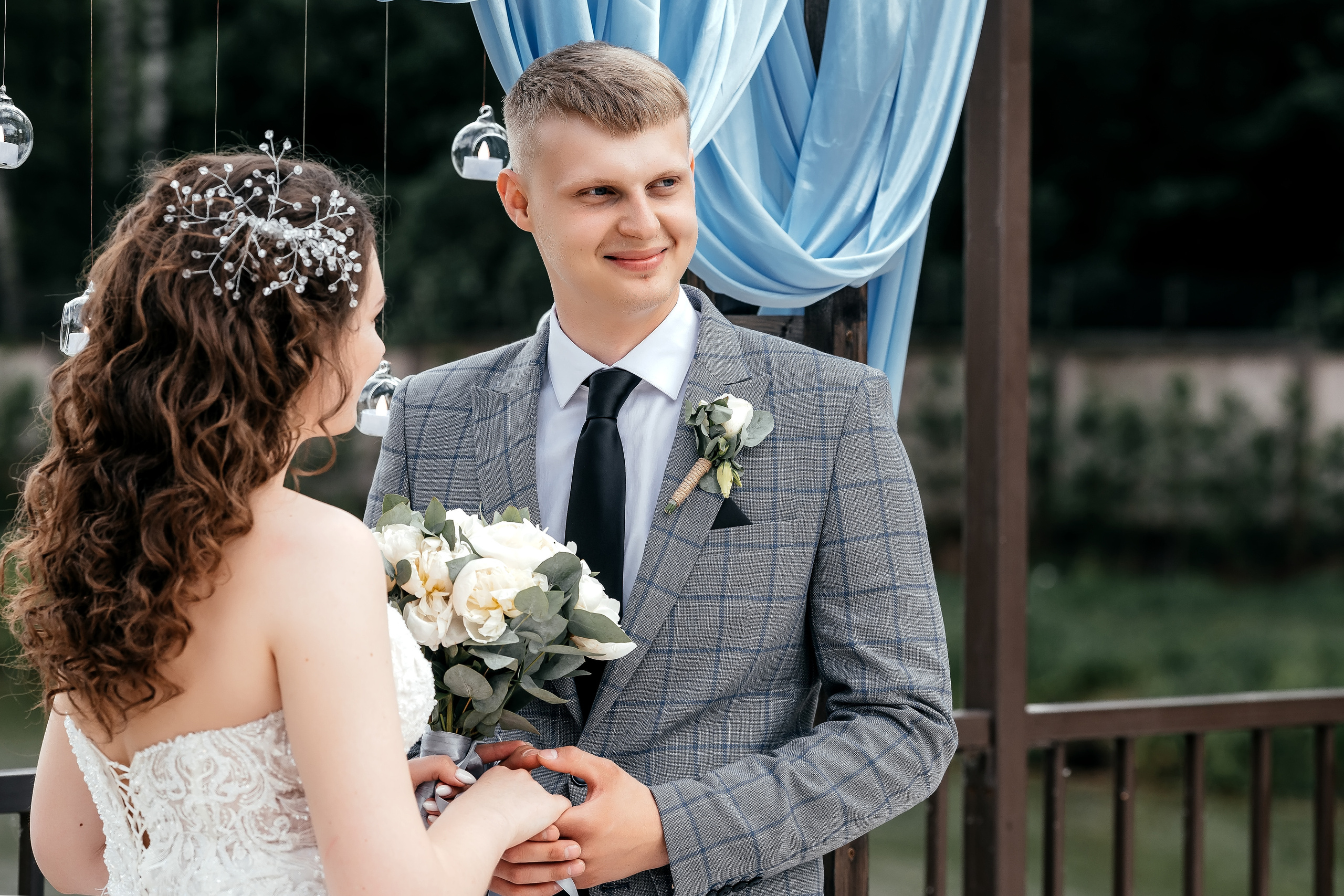 Щелково, Лесные пруды, свадьба. Свадебный и семейный фотограф Виктория Носачёва. Щелково, Москва и МО