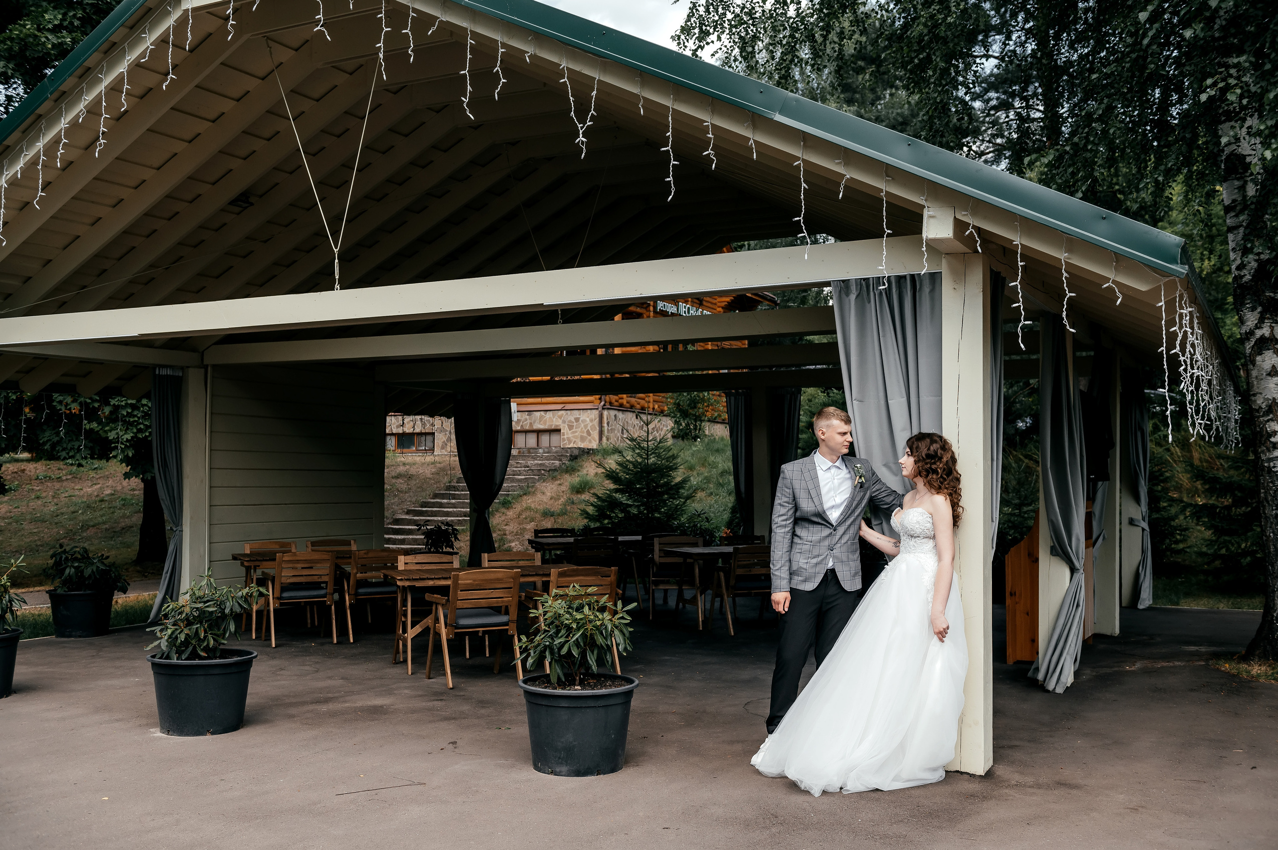 Щелково, Лесные пруды, свадьба. Свадебный и семейный фотограф Виктория Носачёва. Щелково, Москва и МО