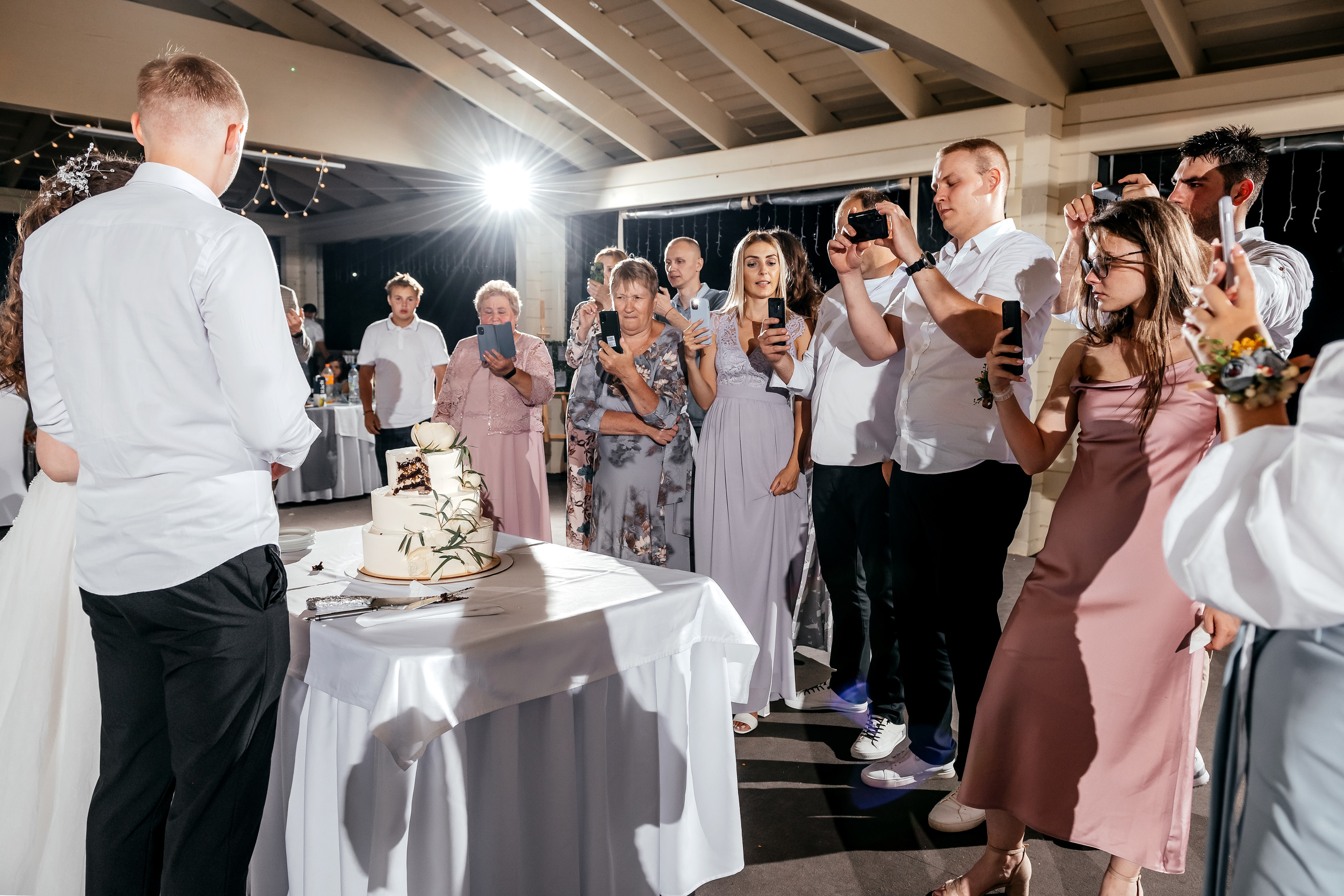 Щелково, Лесные пруды, свадьба. Свадебный и семейный фотограф Виктория Носачёва. Щелково, Москва и МО