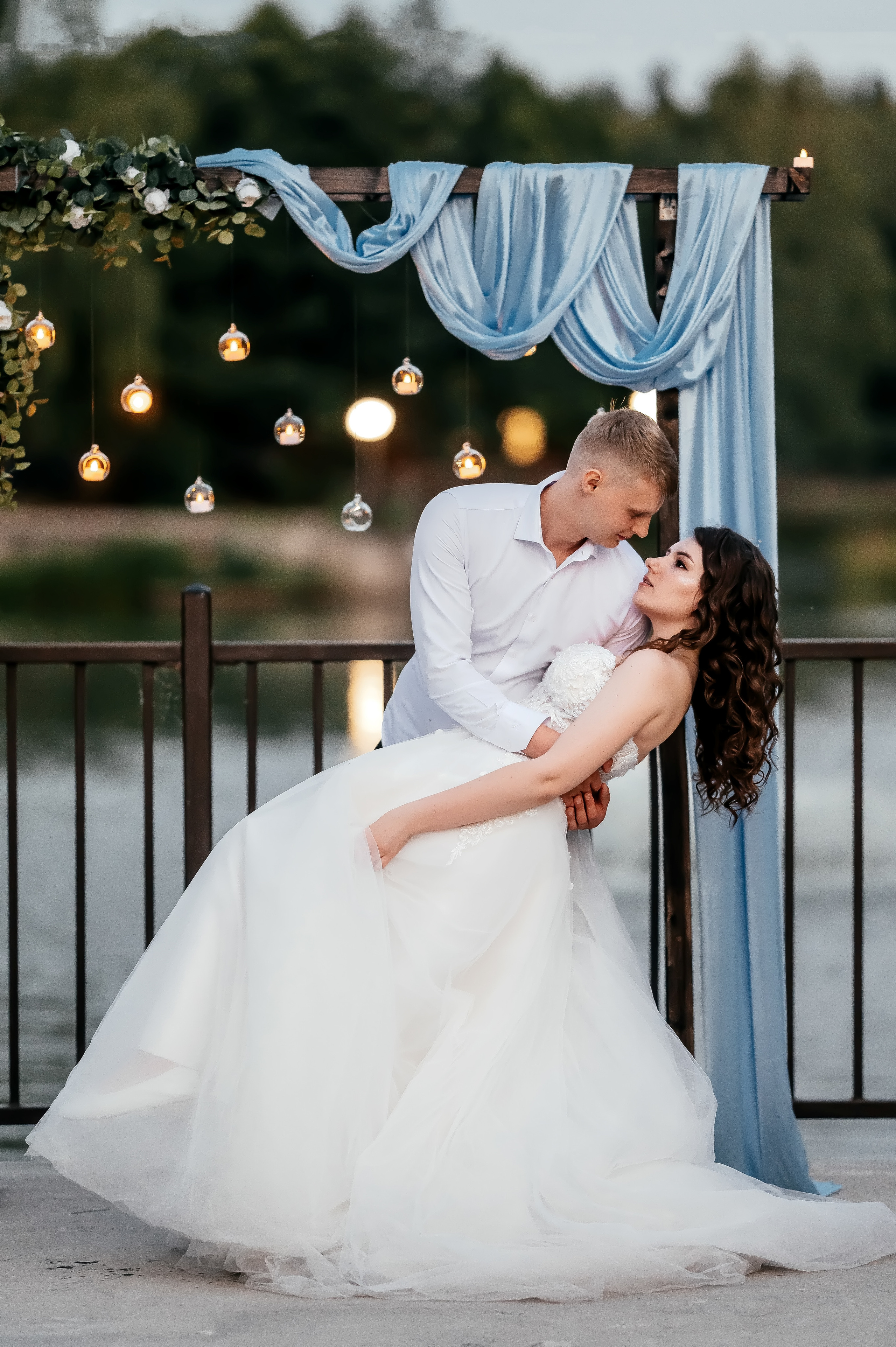 Щелково, Лесные пруды, свадьба. Свадебный и семейный фотограф Виктория Носачёва. Щелково, Москва и МО