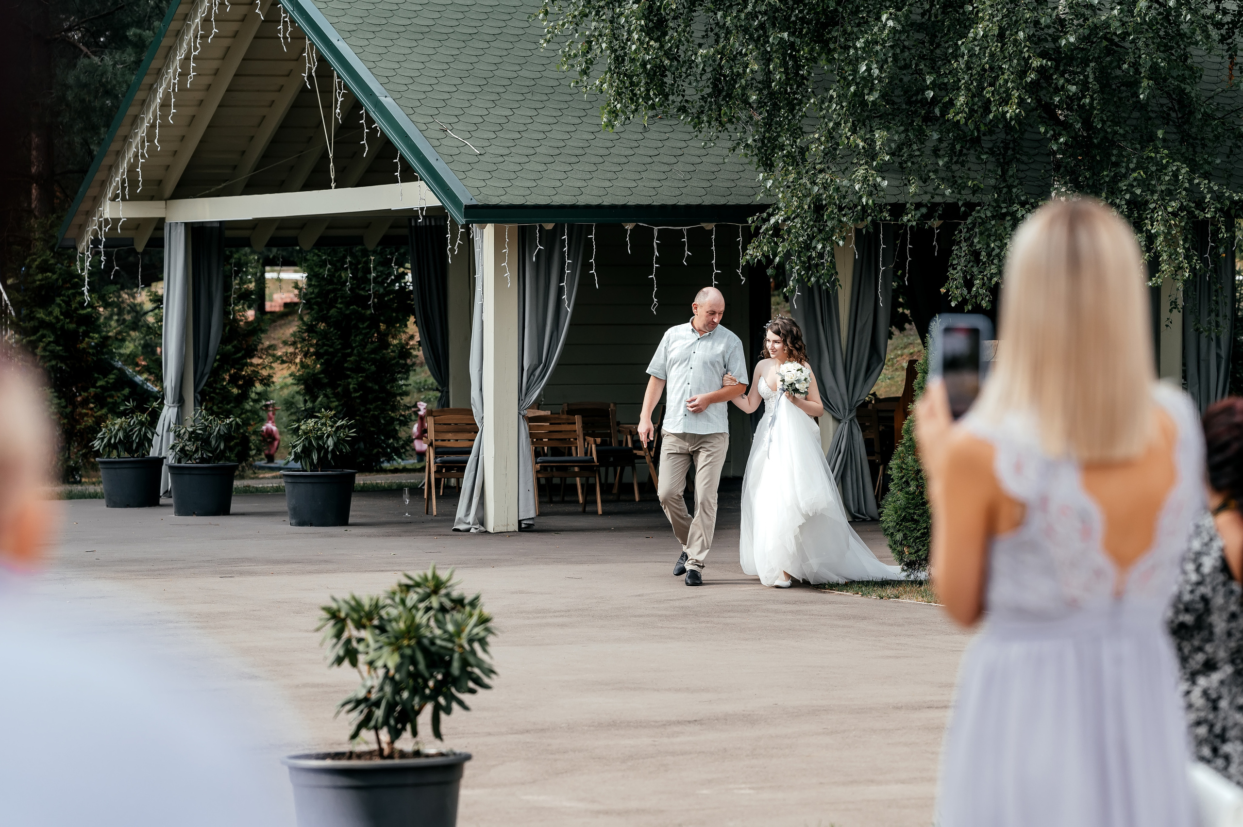 Щелково, Лесные пруды, свадьба. Свадебный и семейный фотограф Виктория Носачёва. Щелково, Москва и МО