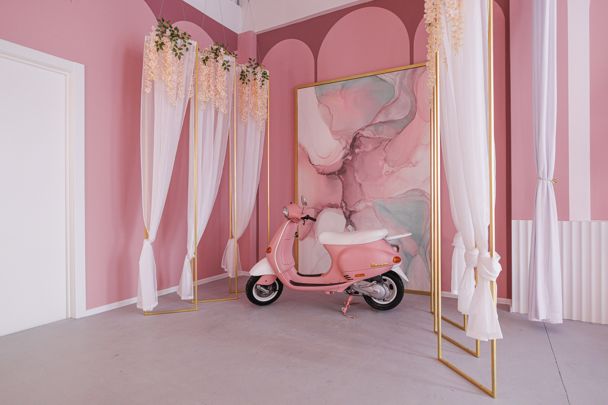 Фотостудия Photohub — всё для комфортной и красивой съёмки. Фотограф в Минске Людмила Дутко