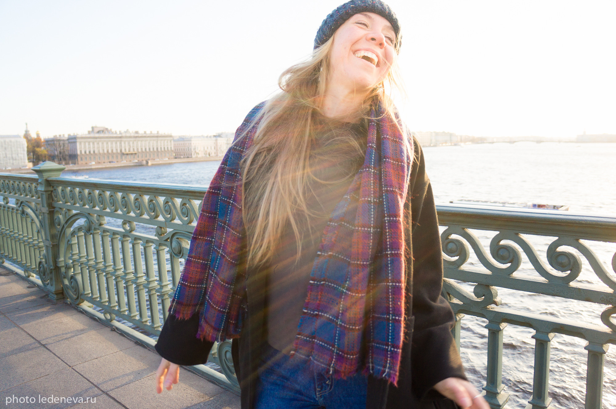 соматическая фотосессия, санкт петербург, фотограф анна леденева, телесная практика, фотопрогулка по питеру
