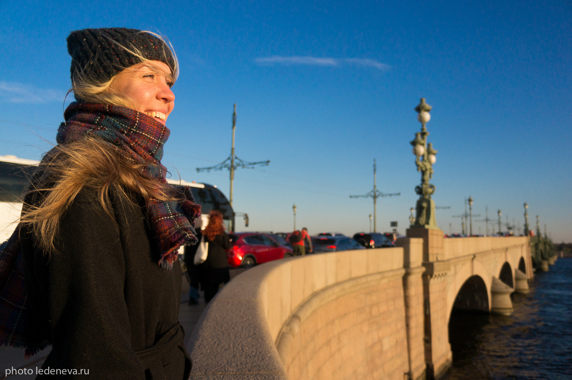 соматическая фотосессия, санкт петербург, фотограф анна леденева, телесная практика, фотопрогулка по питеру