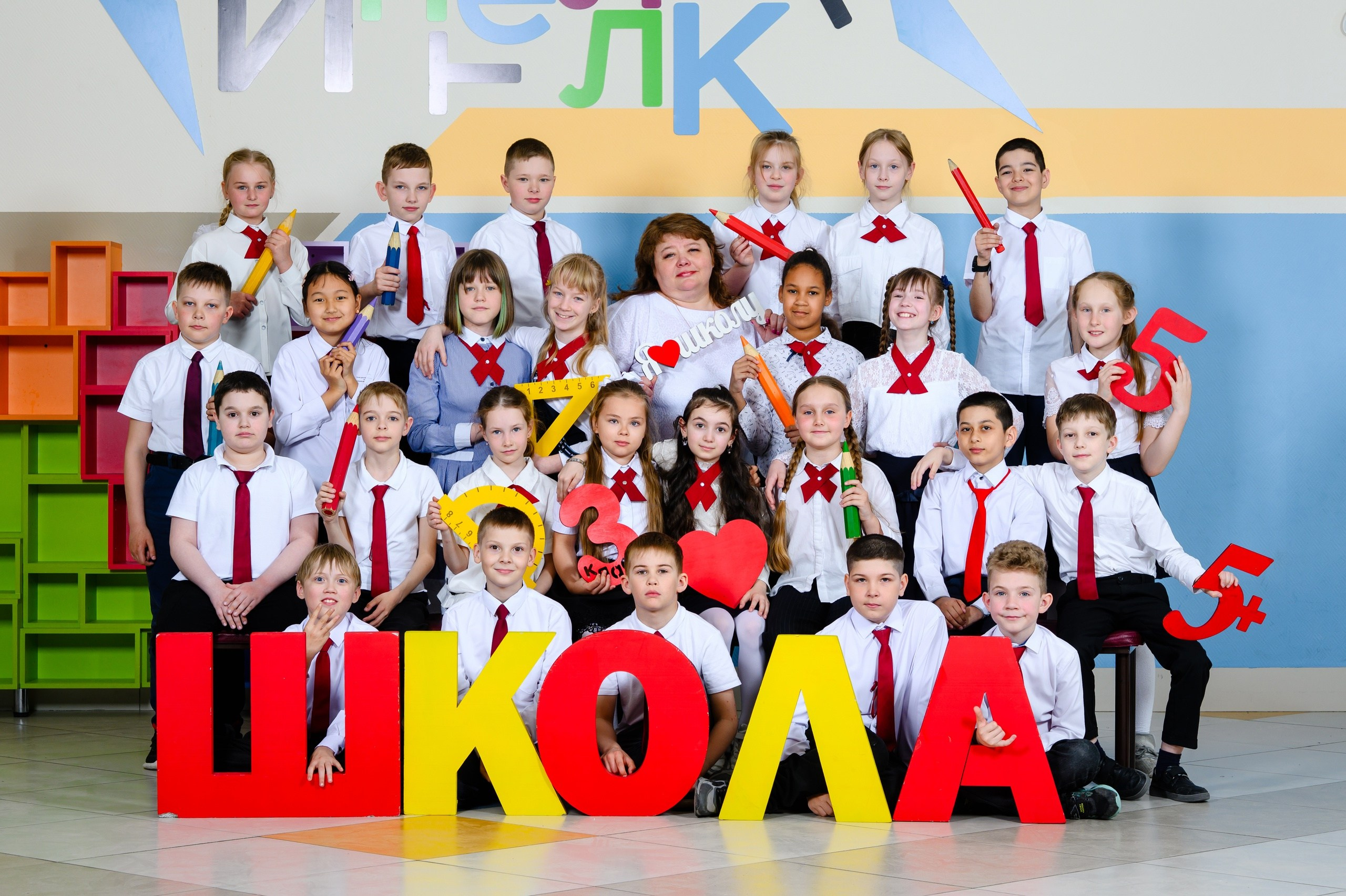 Студия выпускных альбомов Ольги Галкиной. Томск