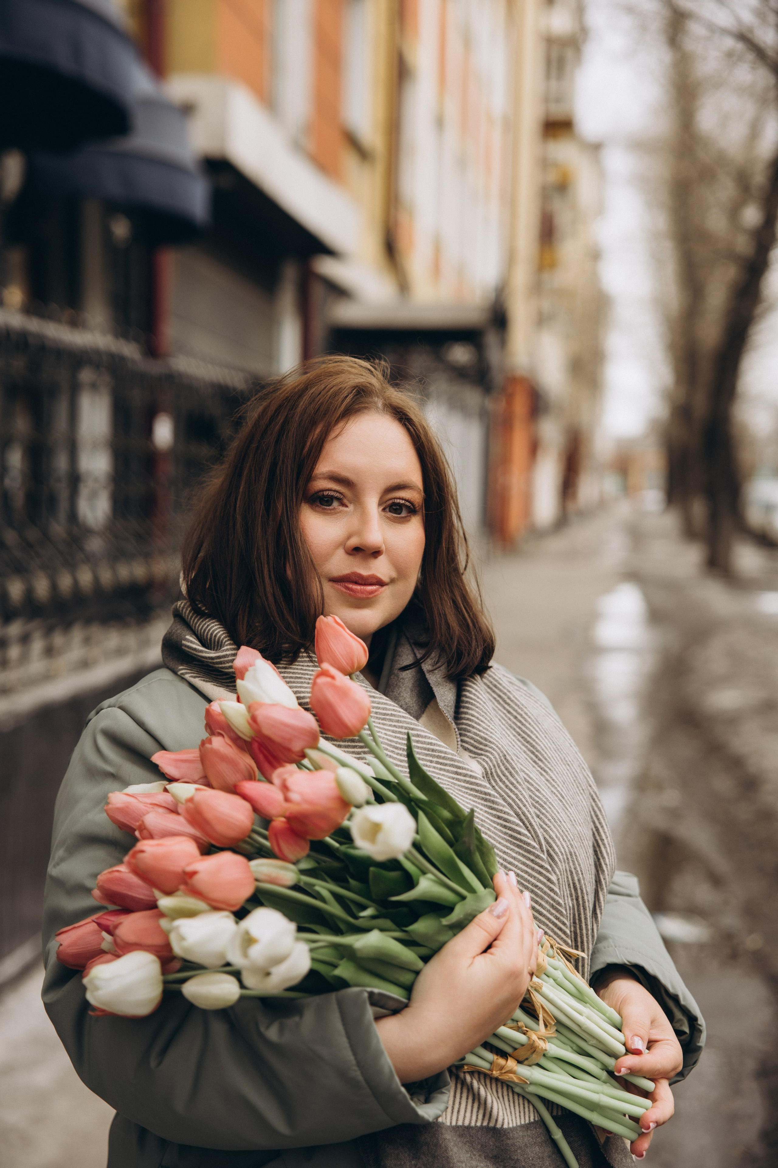 Прогулка с тюльпанами. Свадебный, семейный фотограф в Иркутске Светлана Макаричева