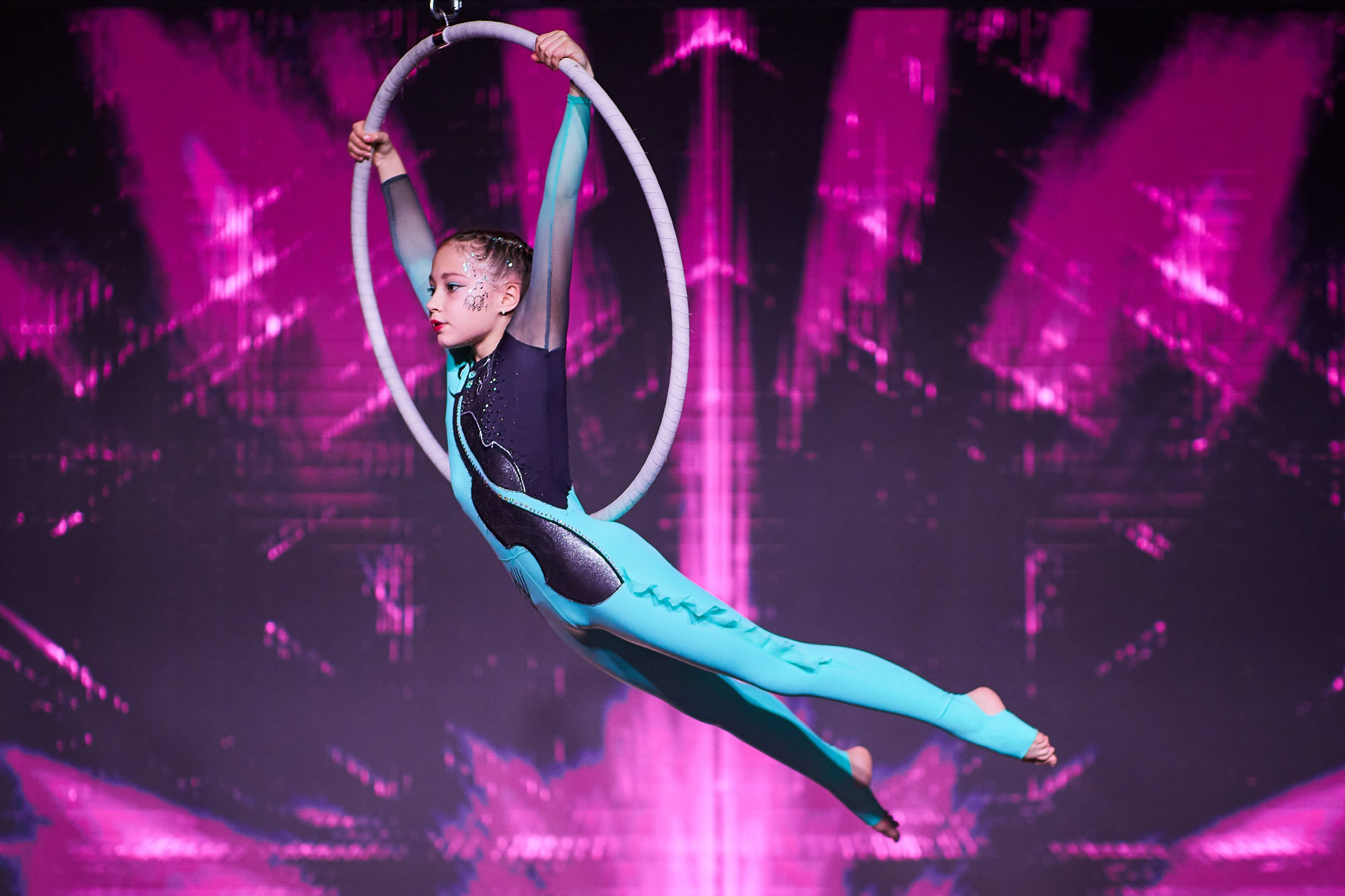 Анонс фоторепортажа с Концерта Грация. POLE DANCE. Photographer for business Mikhail Semenov. Aqua photo studio, photo school