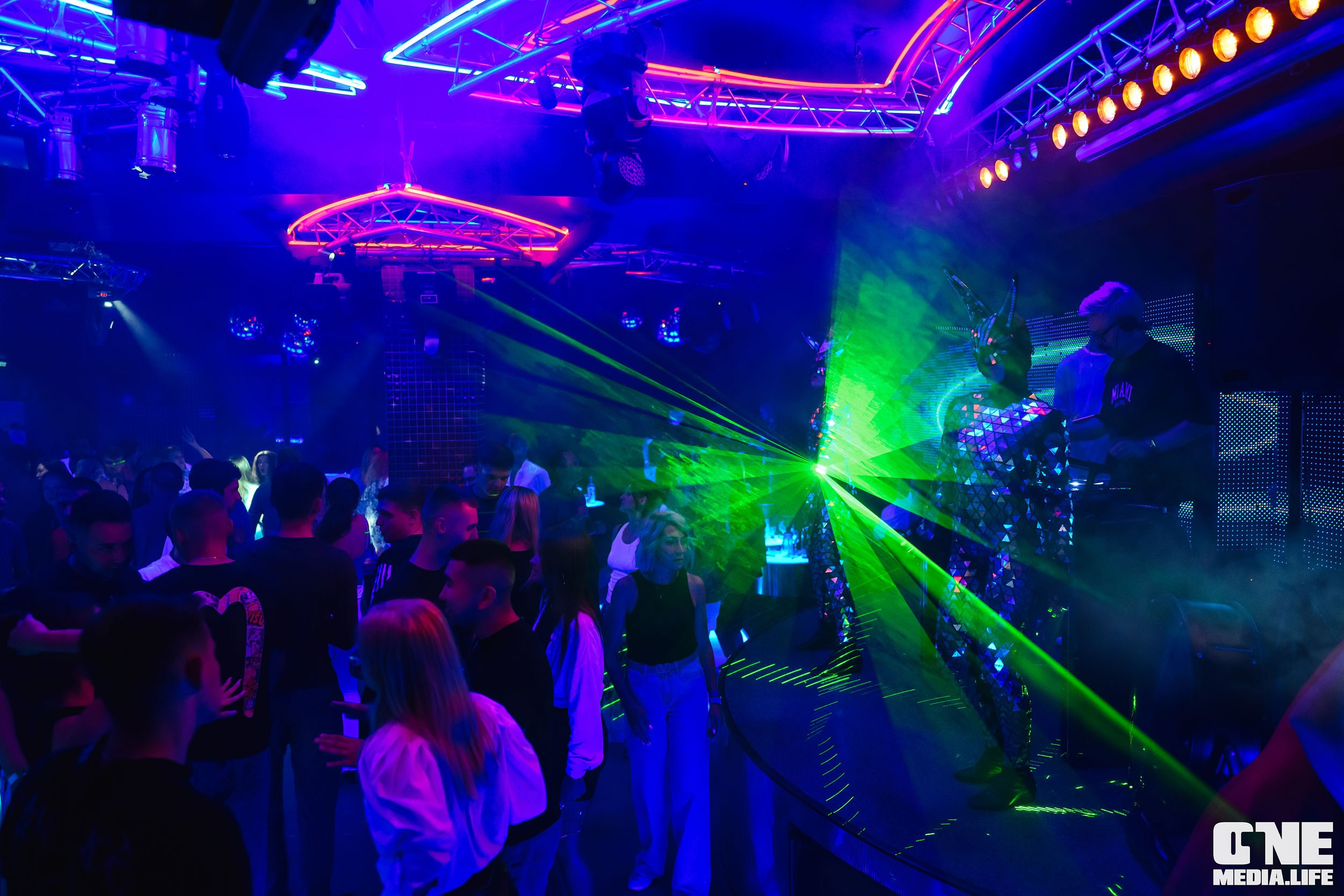 Фоторепортаж из РК Планета. One Media Life: фоторепортажи, фотоотчеты с мероприятий и заведений