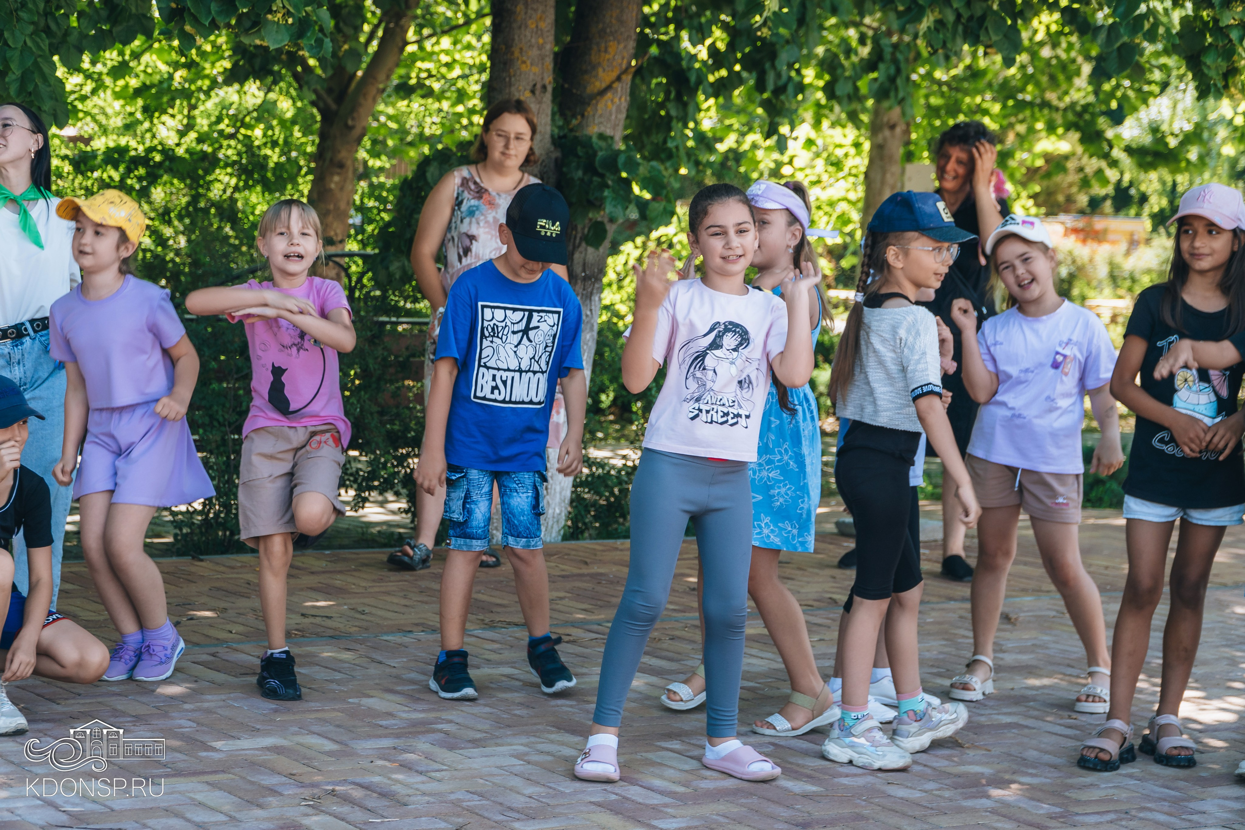 Детская зарядка со спортсменом. Новотитаровский Дом культуры