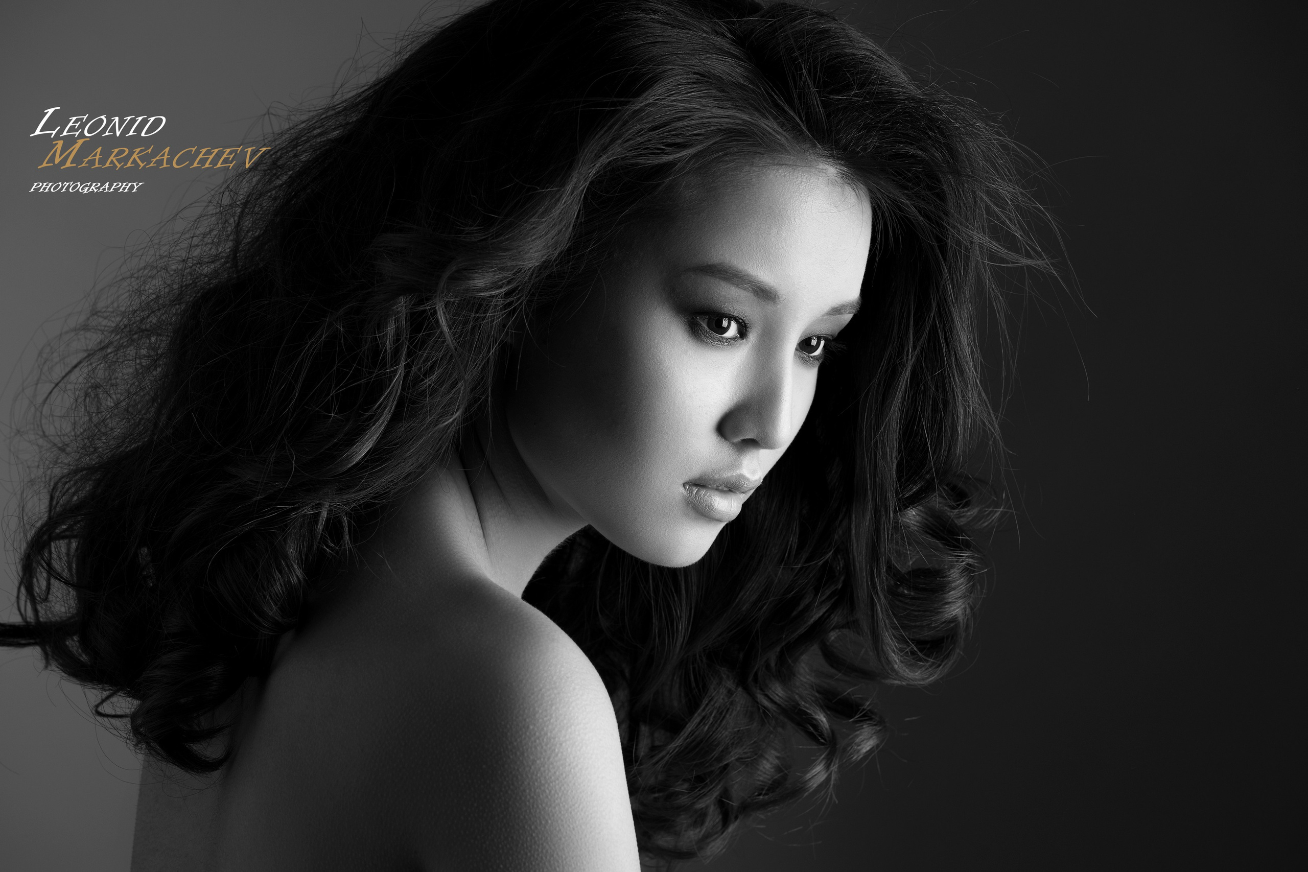 Арт фотограф в Москве Леонид Маркачев. Женский портрет, будуар, фэшн, арт-ню