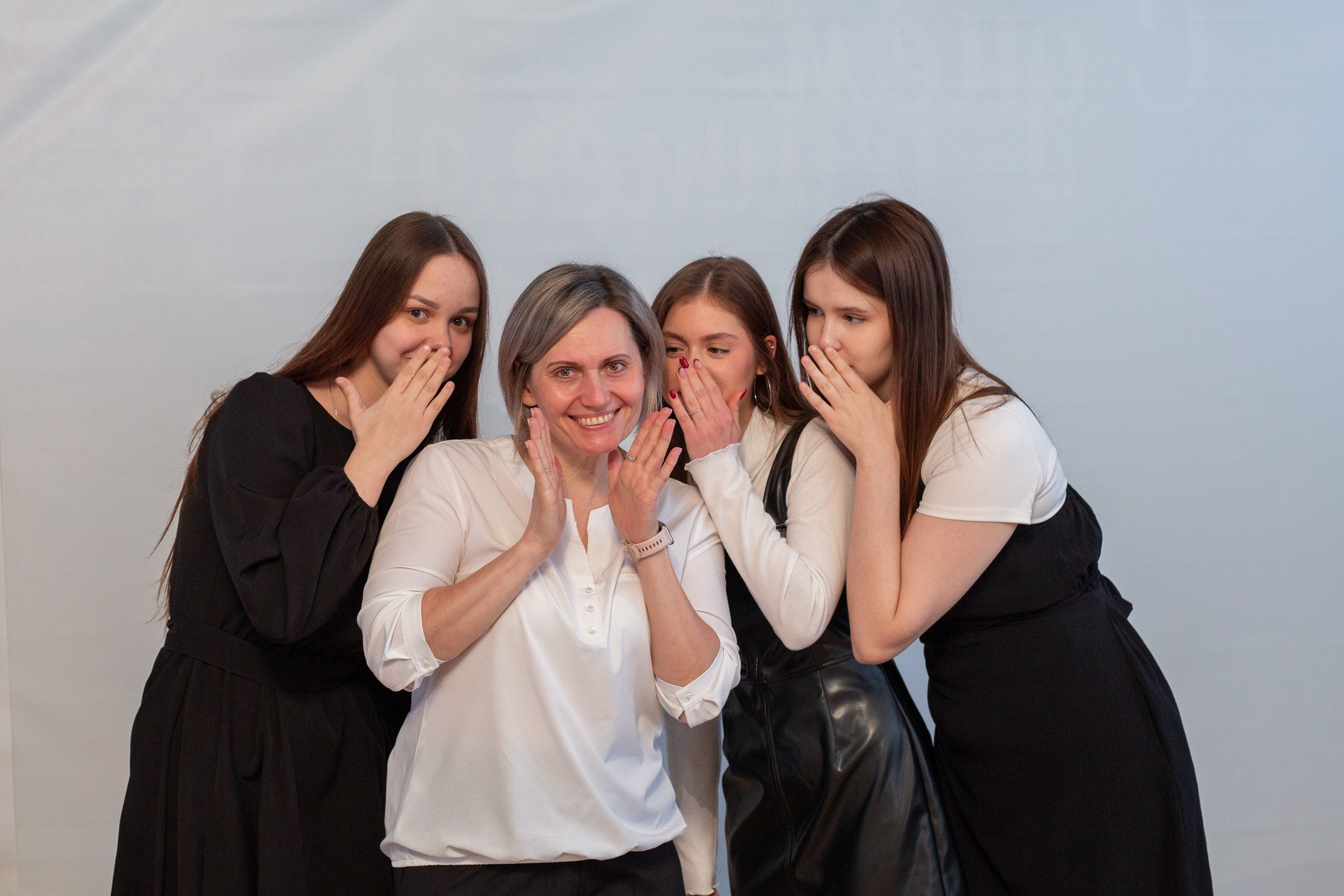 Выпускные альбомы для старших классов. Фотограф в Пермском крае Матвей Раттер