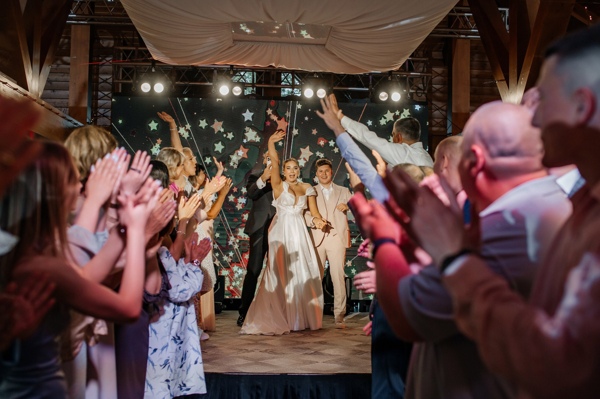 Свадебная фотосъемка Малые Карелы Архангельск Новотель. Свадебный фотограф в Архангельске и Северодвинске