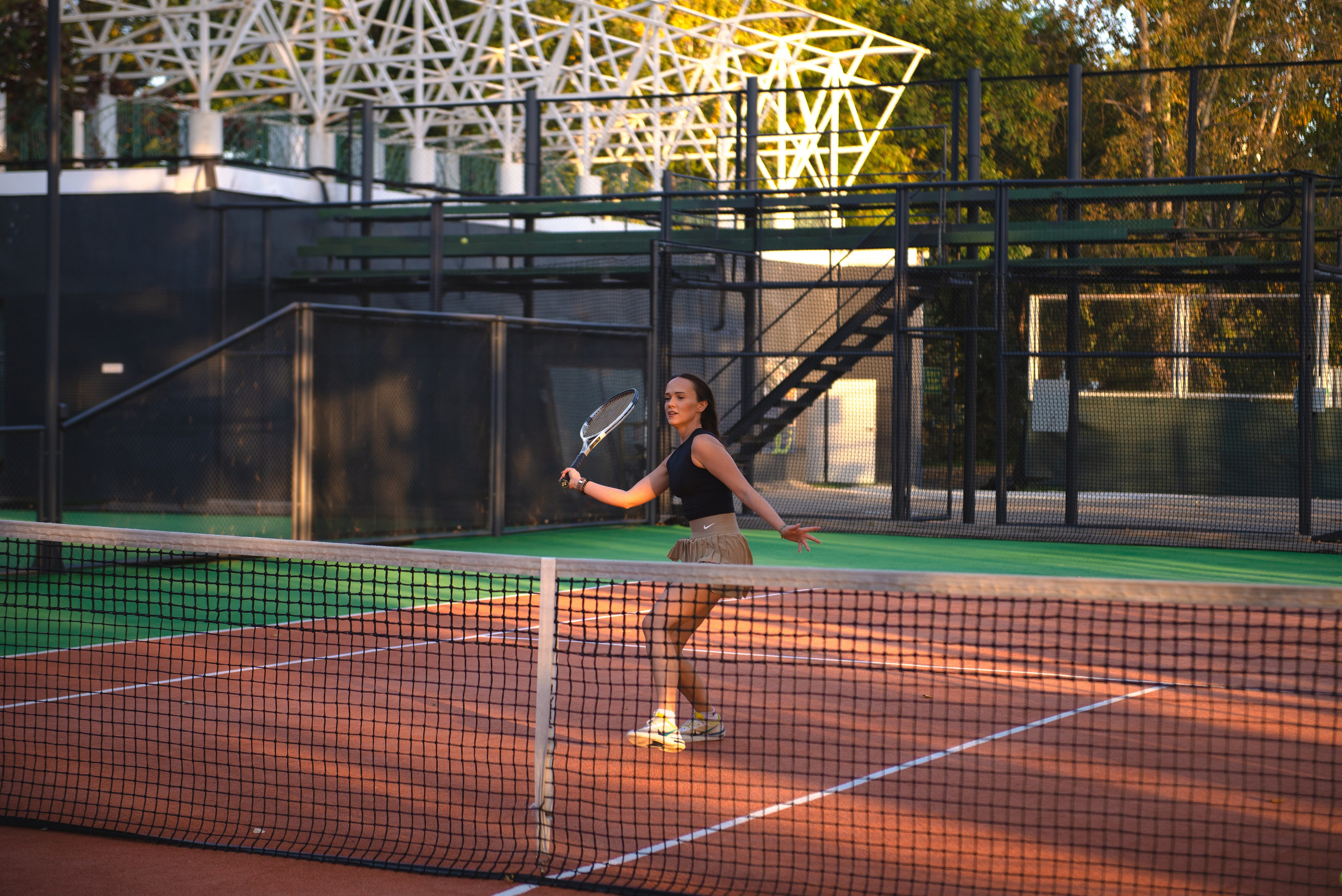На теннисном корте. Модель Олеся. Фотограф в Хабаровске