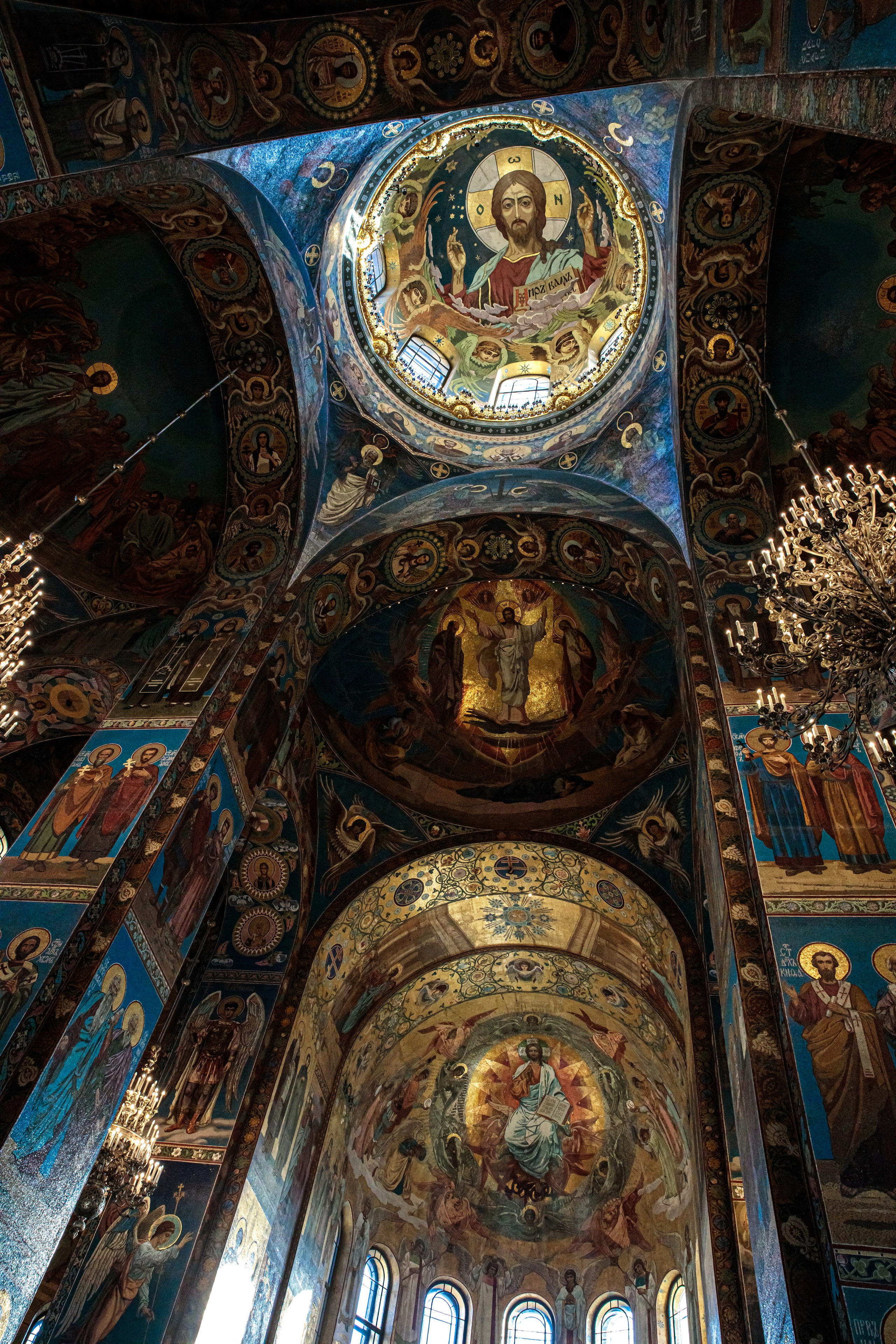 Фотограф на Крещение в Санкт-Петербурге. ФОТОГРАФ РАДОСТИ Фотосессия в студии СПб. Портретный фотограф — Юрий Торлопов