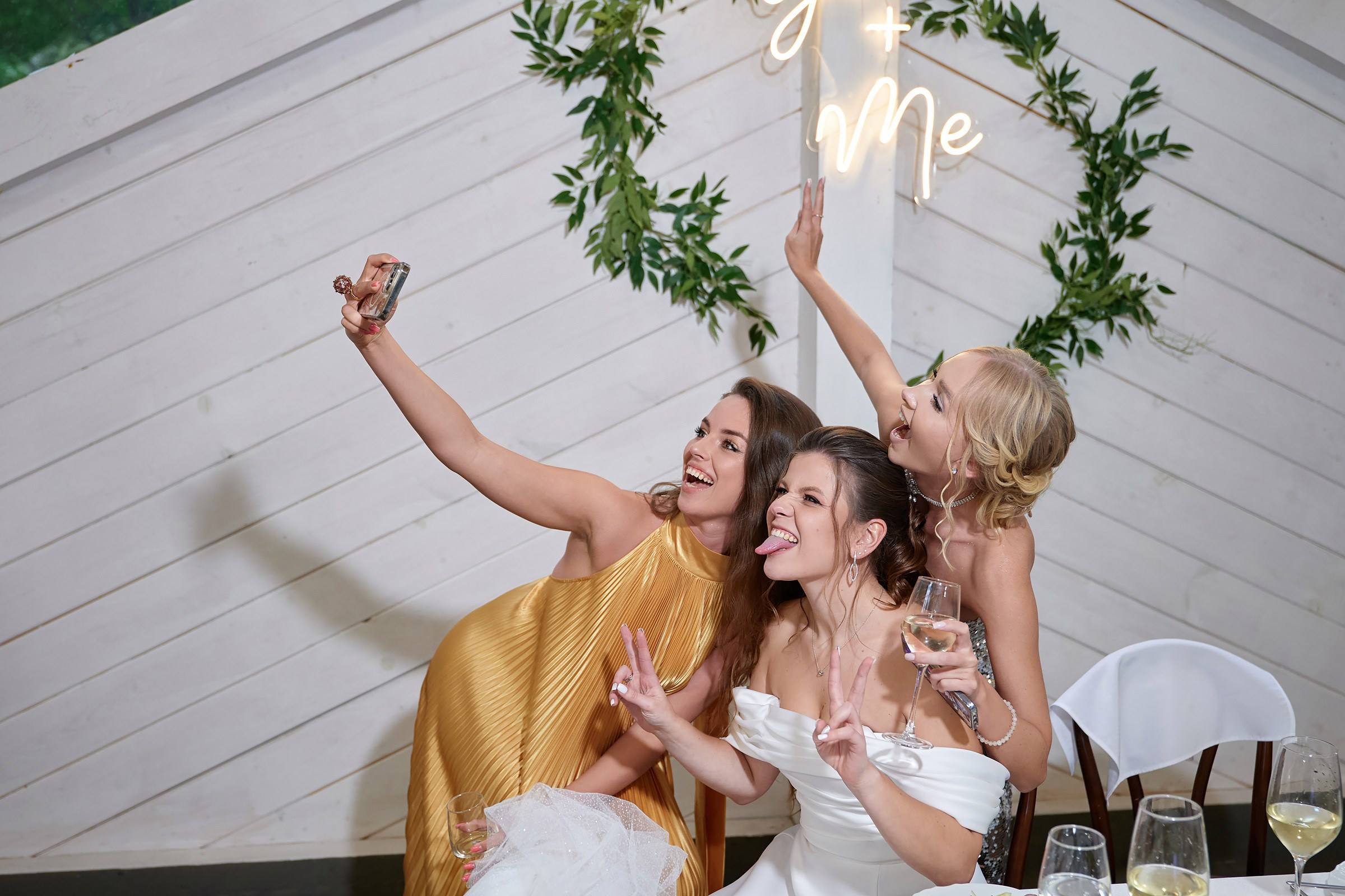 Фотограф Гребенкин. Подрядчики и друзья сети свадебных площадок House for wedding