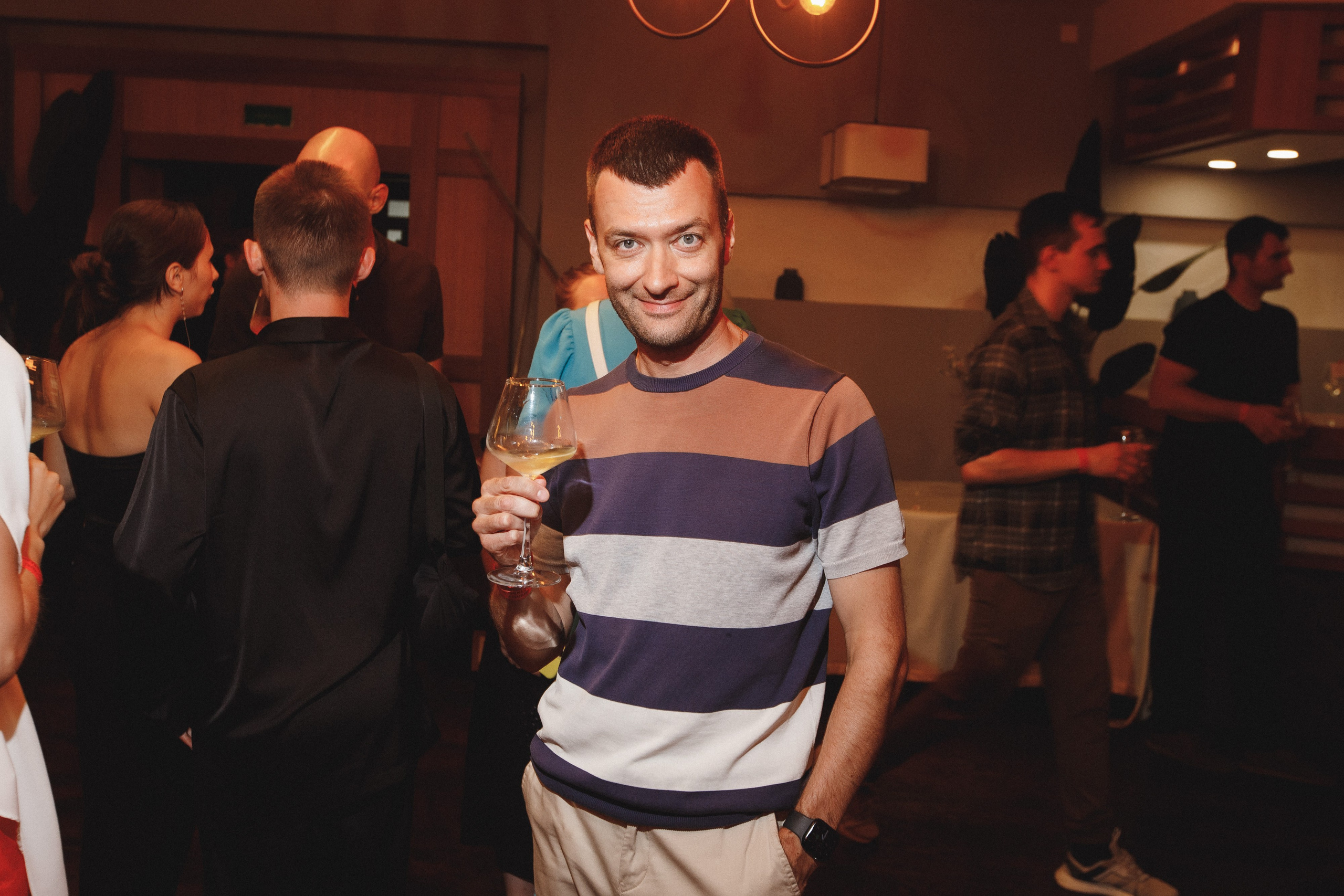 ФЕСТИВАЛЬ РОССИЙСКОГО ВИНА. СВОИ. ФОТООТЧЕТЫ-СОБЫТИЯ-МЕСТА