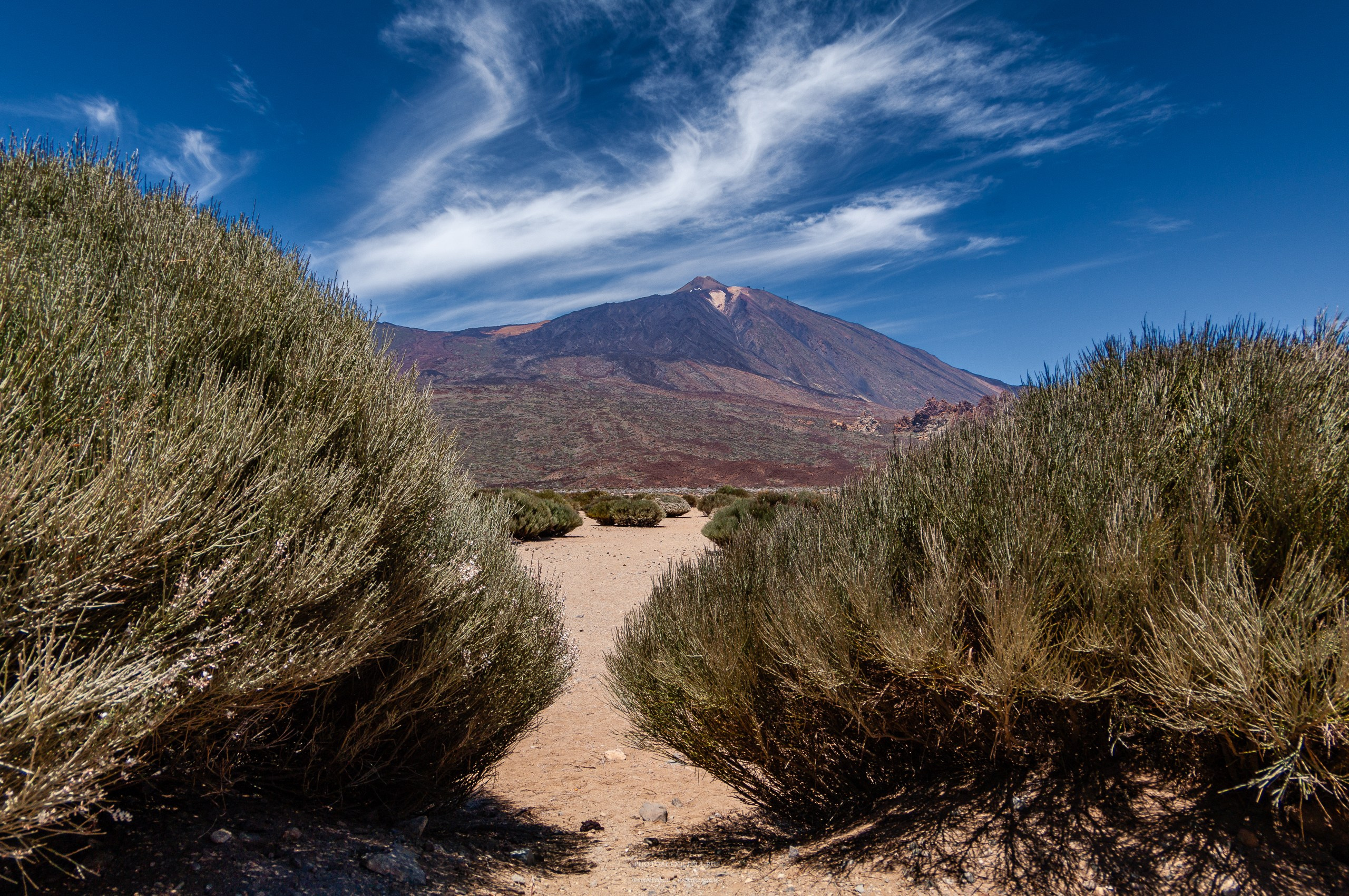 В кальдере вулкана. Авторские стильные фотокартины