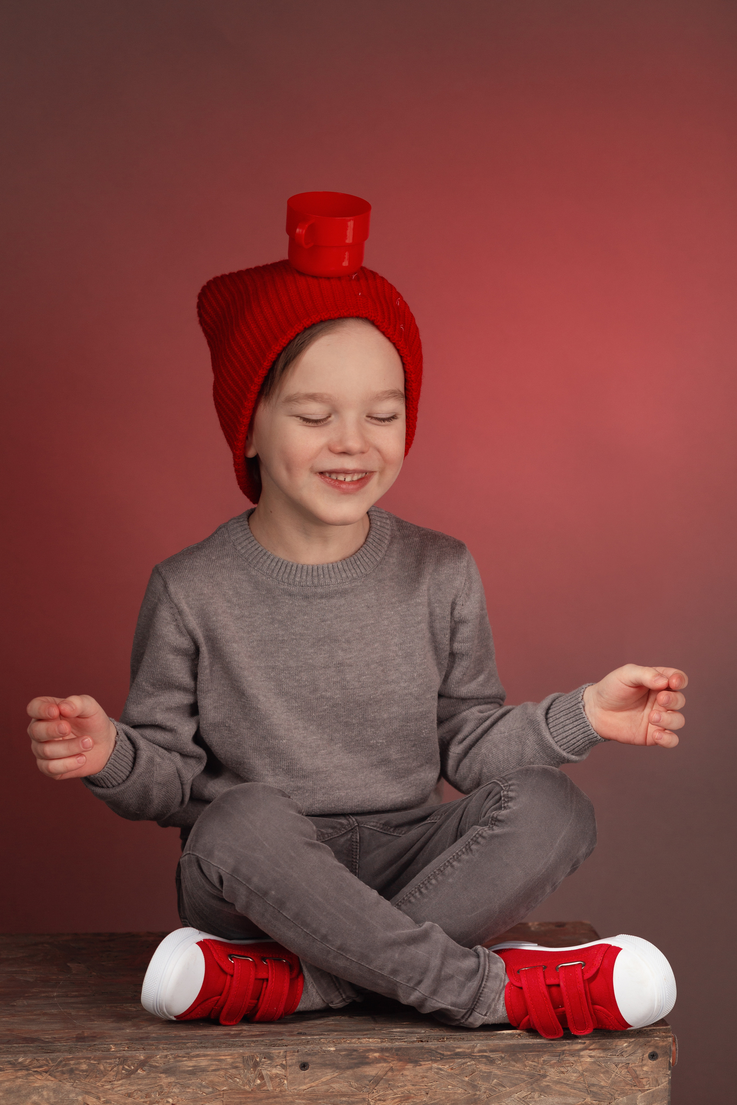 Фил и красный цвет. Актерское и модельное портфолио. Фотограф в Москве Екатерина Коломеец