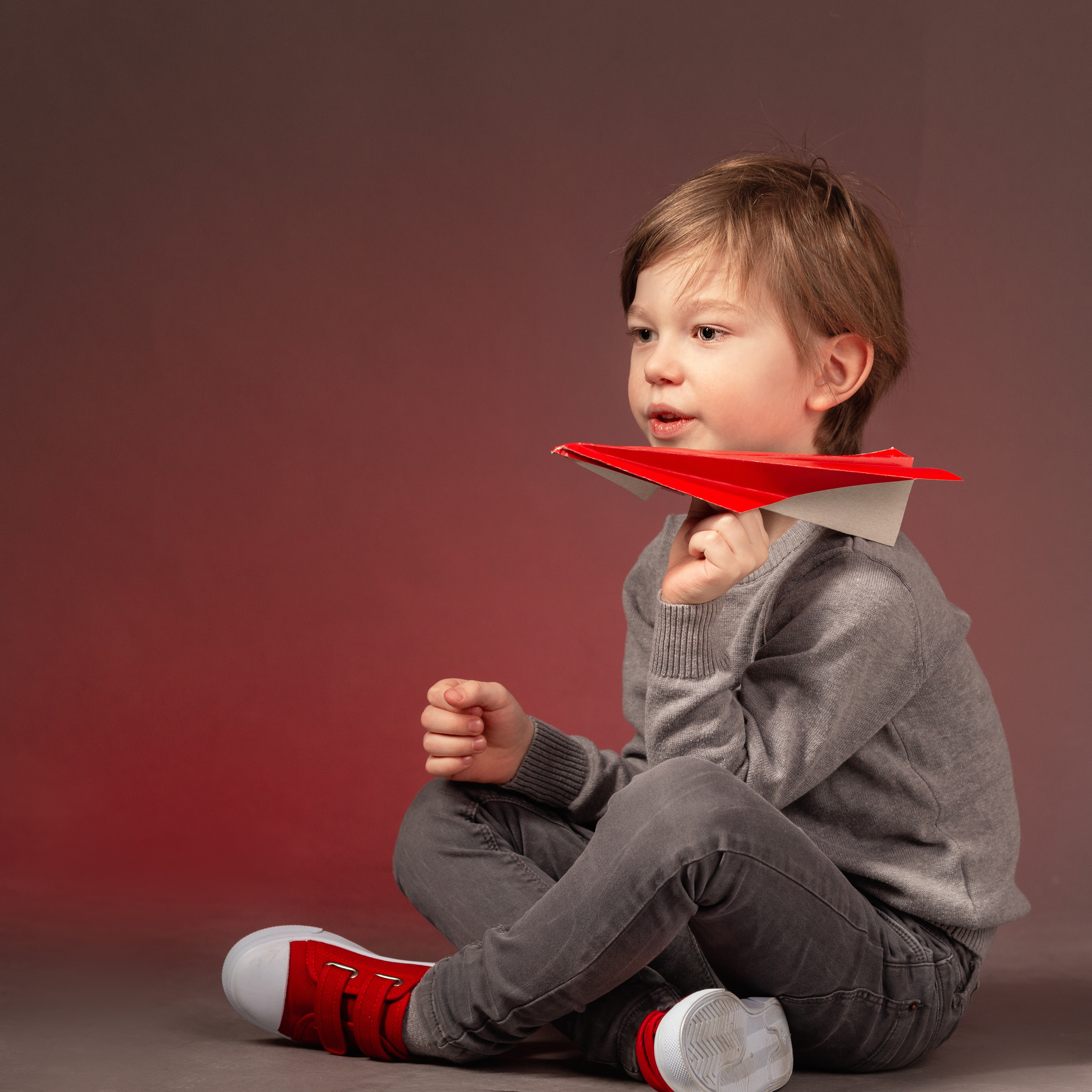 Фил и красный цвет. Актерское и модельное портфолио. Фотограф в Москве Екатерина Коломеец