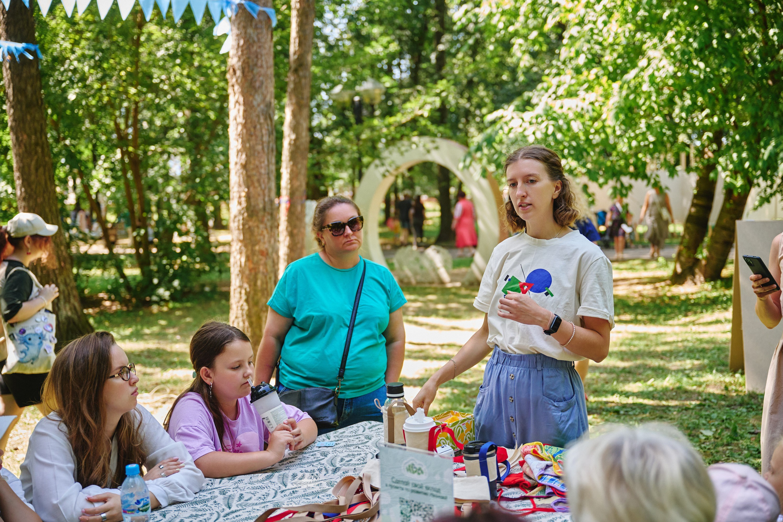 Ива фест 2025. Фотограф в Иваново: Каталожная съемка одежды и постельного белья, Wildberries