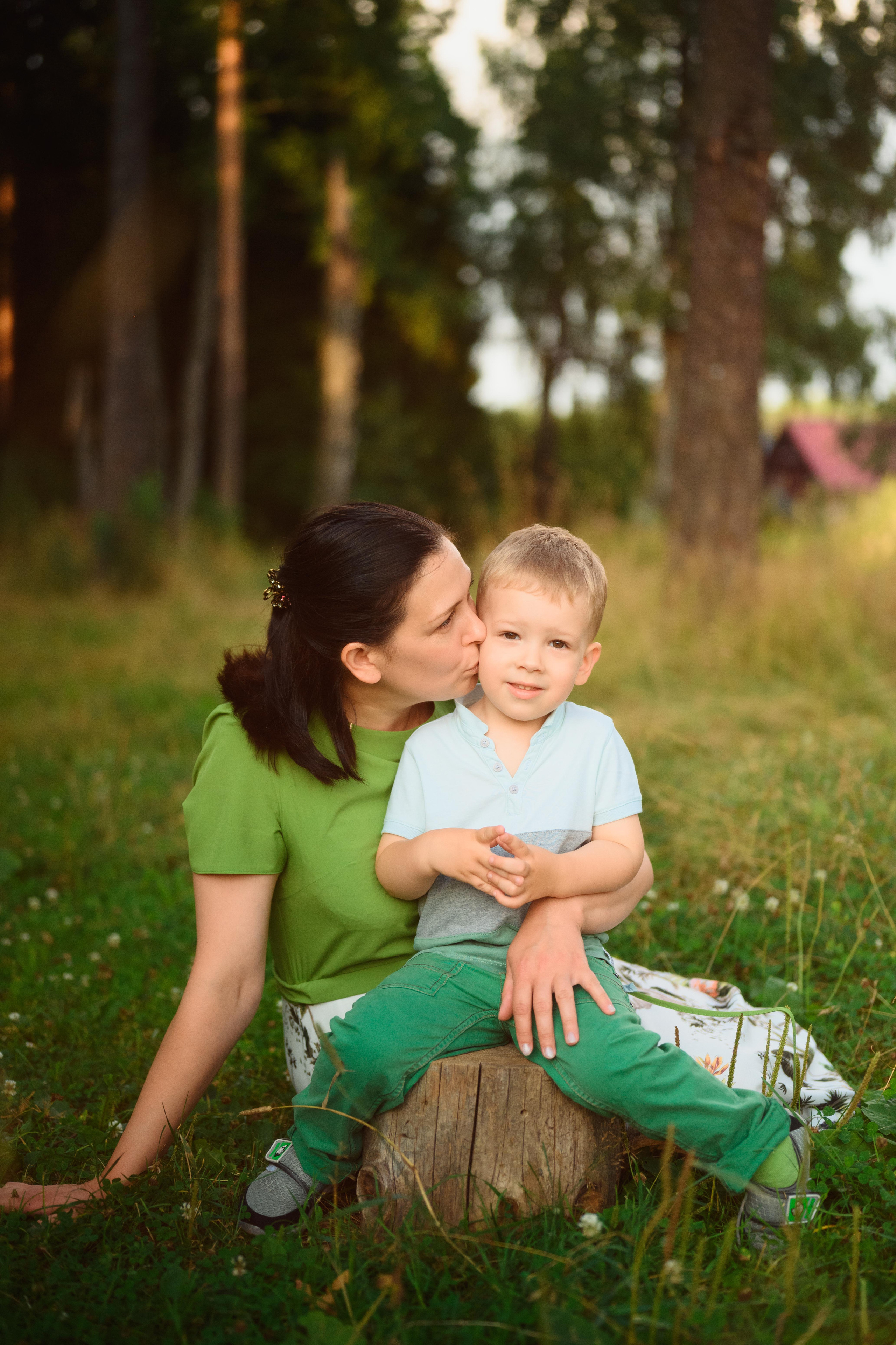 Семейная фотосессия в поле. Фотограф в Белграде Чугреева Елена