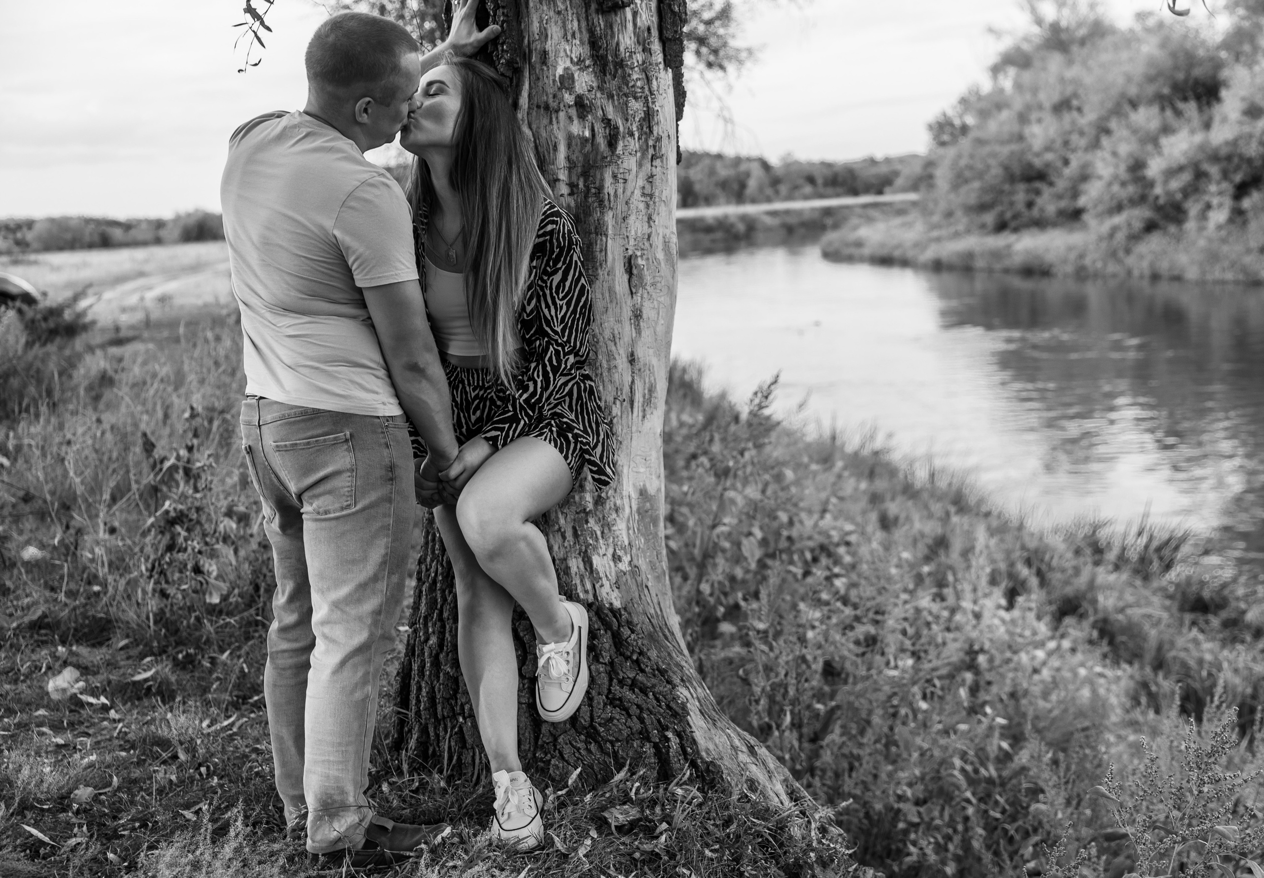 Фотосессия пикник в лесу. Фотограф Петров Александр Свадьбы, Съемка в студии, Выпускные альбомы г. Балашов