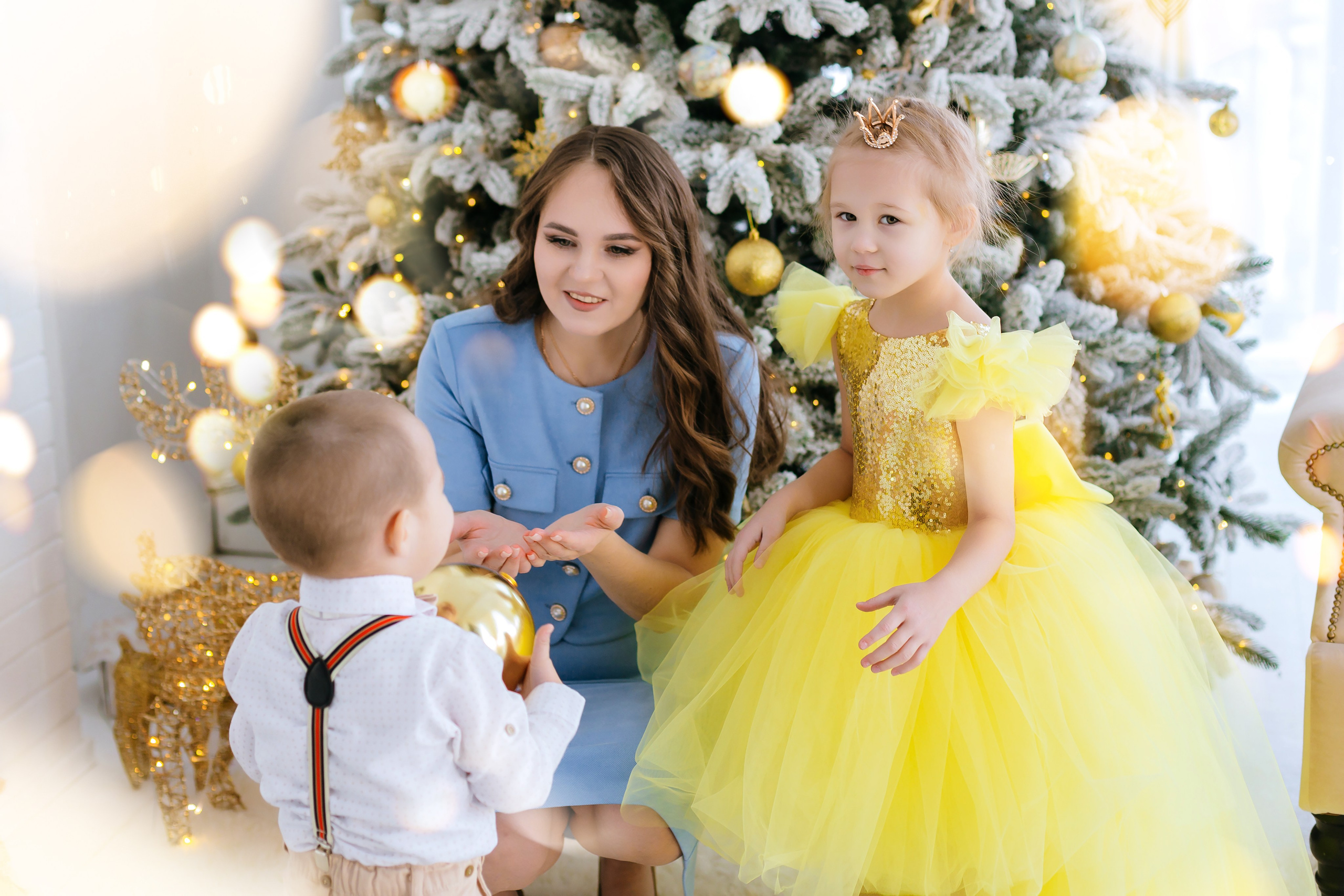 Семейные новогодние съёмки. Фотограф Бурятии София Андриянова