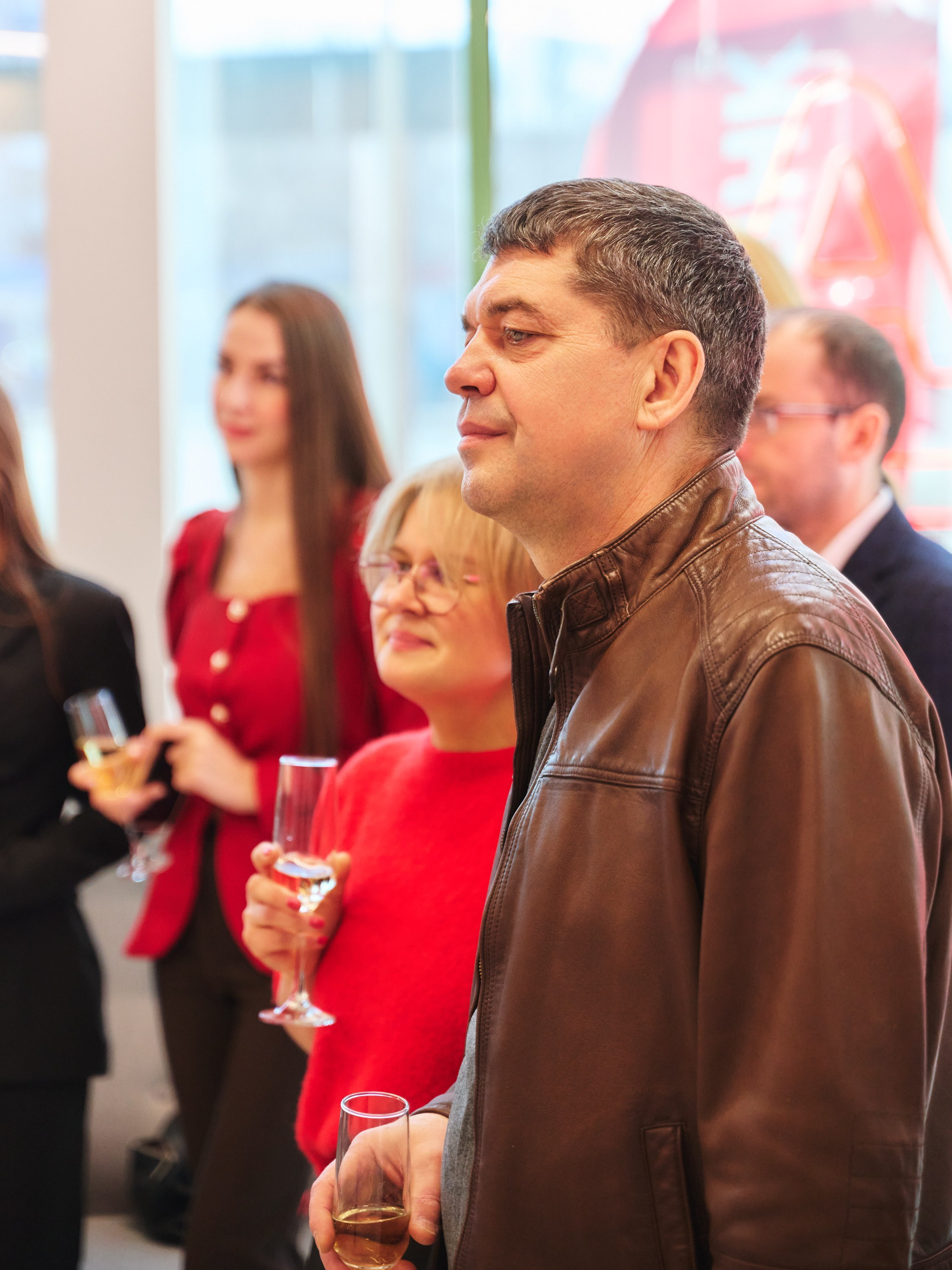 Альфа банк г. Иваново — открытие второго отделения. Фотограф в Иваново: Каталожная съемка одежды и постельного белья, Wildberries