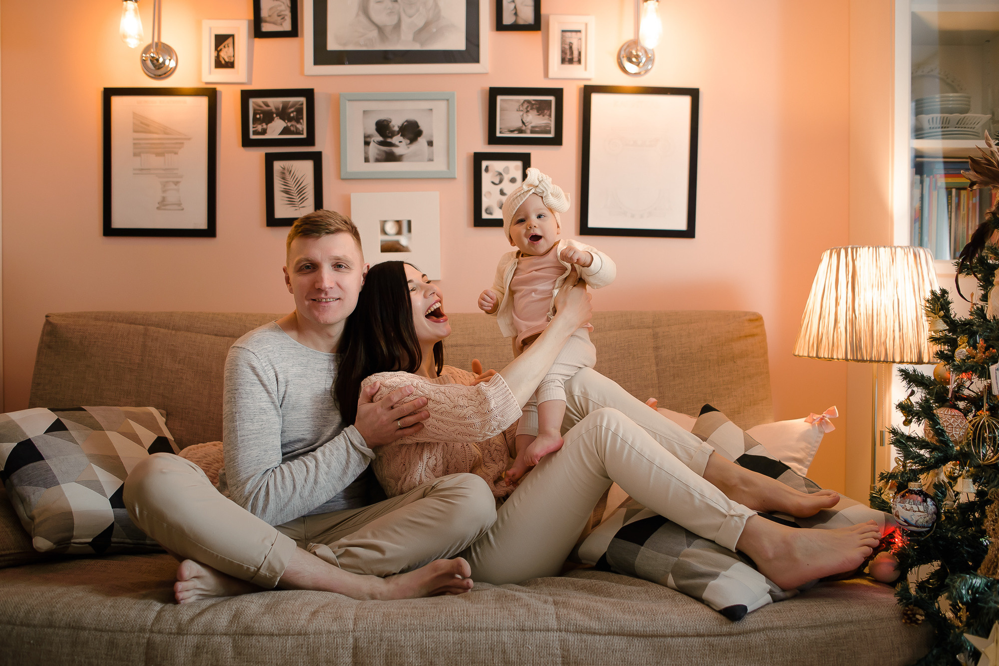 Домашняя семейная съемка. Семейный и свадебный фотограф в Санкт-Петербурге Серафима Смирнова