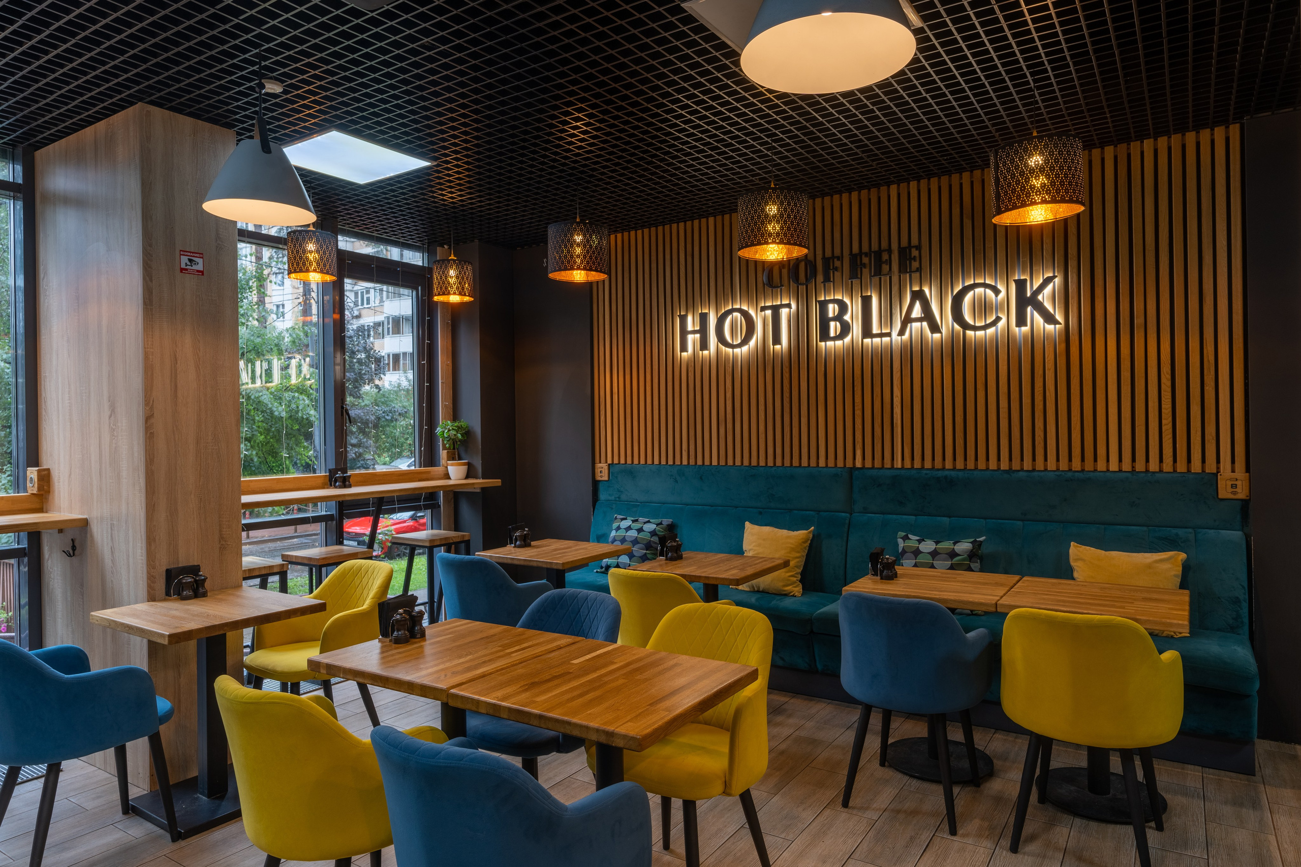 Интерьерная фотосъемка кафейни Hot Black Coffe (г. Королев)