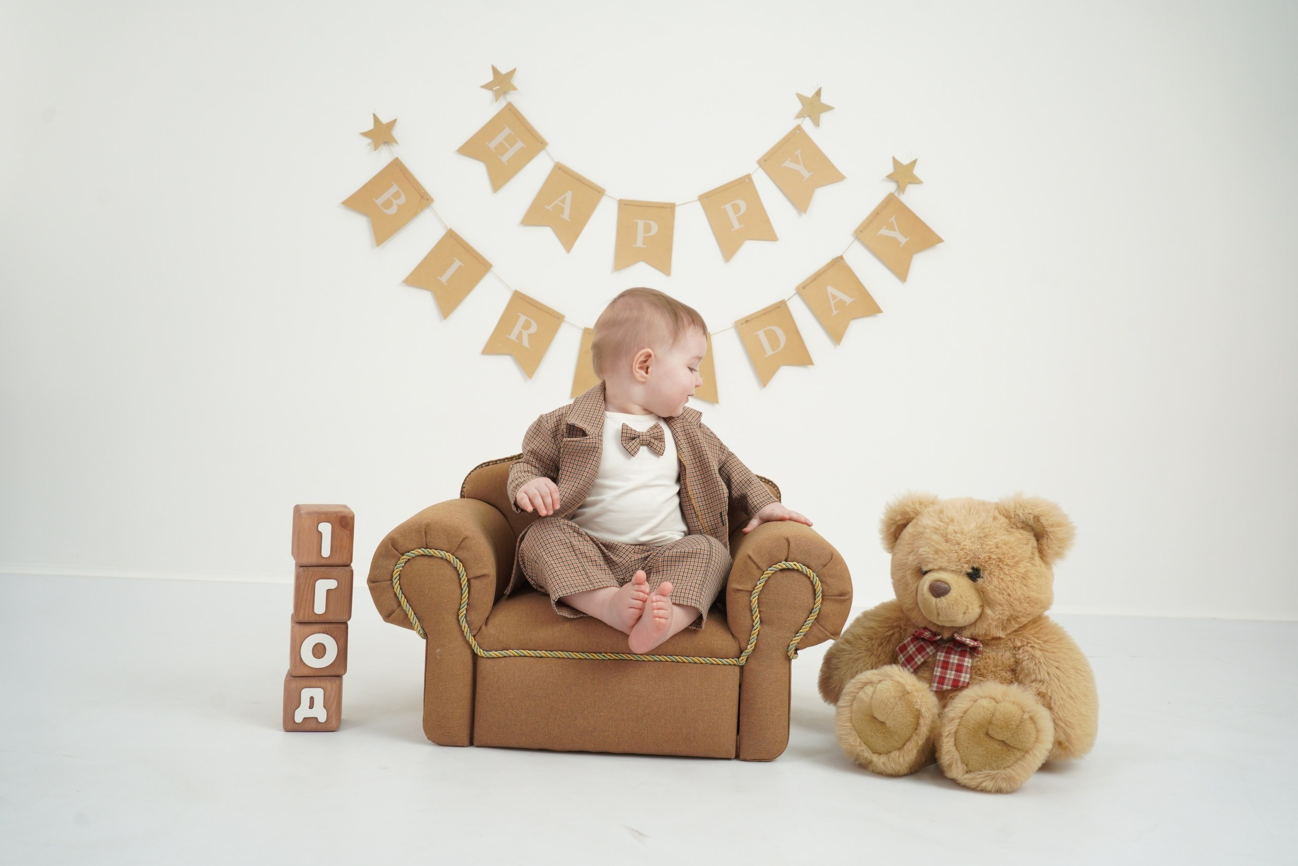 Фотосессия на Годик для Мальчиков. Детская Фотостудия ГОДОВАСИКИ в Санкт-Петербурге фотосесия на годик