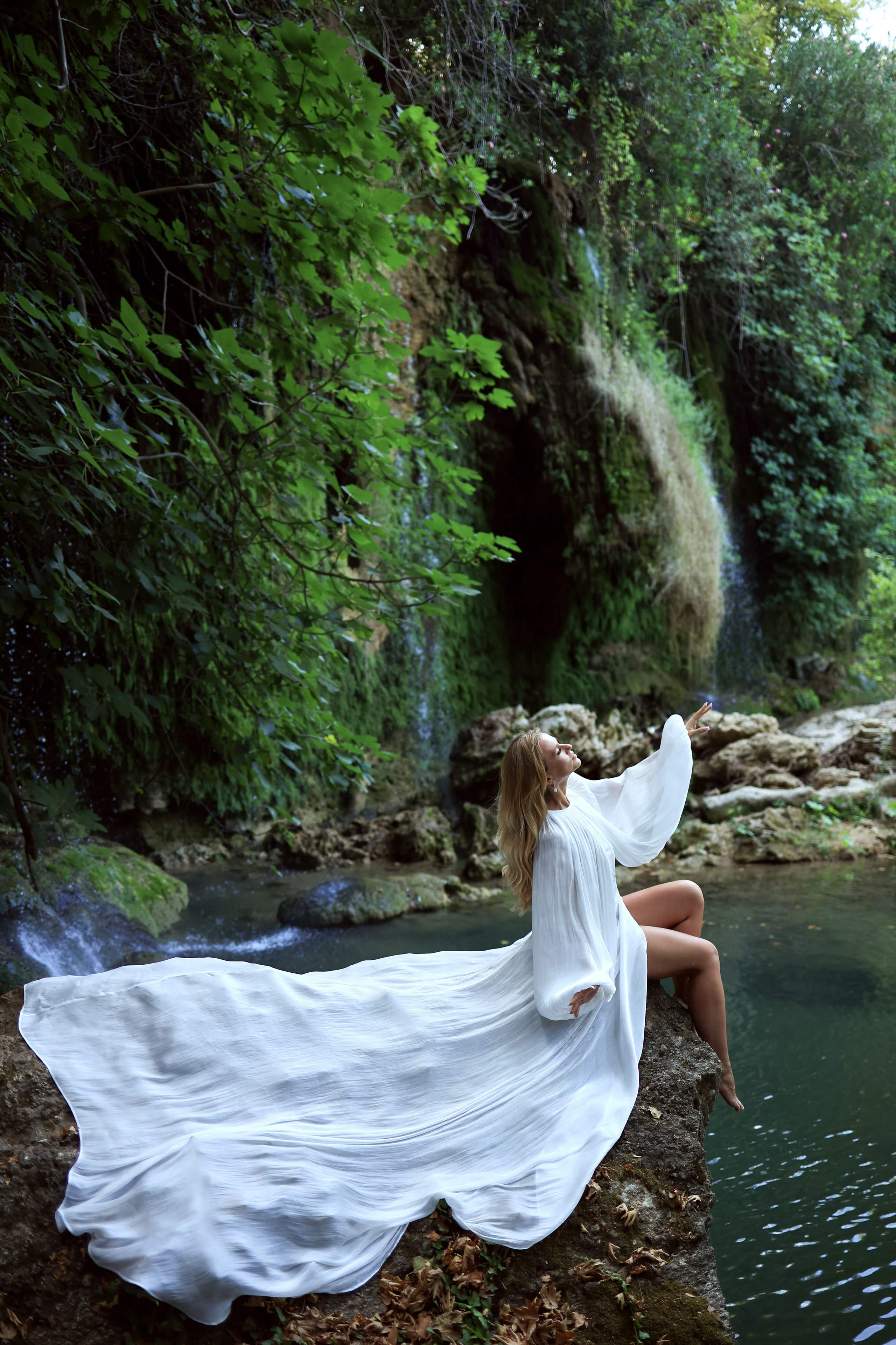 Photoshooting at Kurshunlu waterfall
