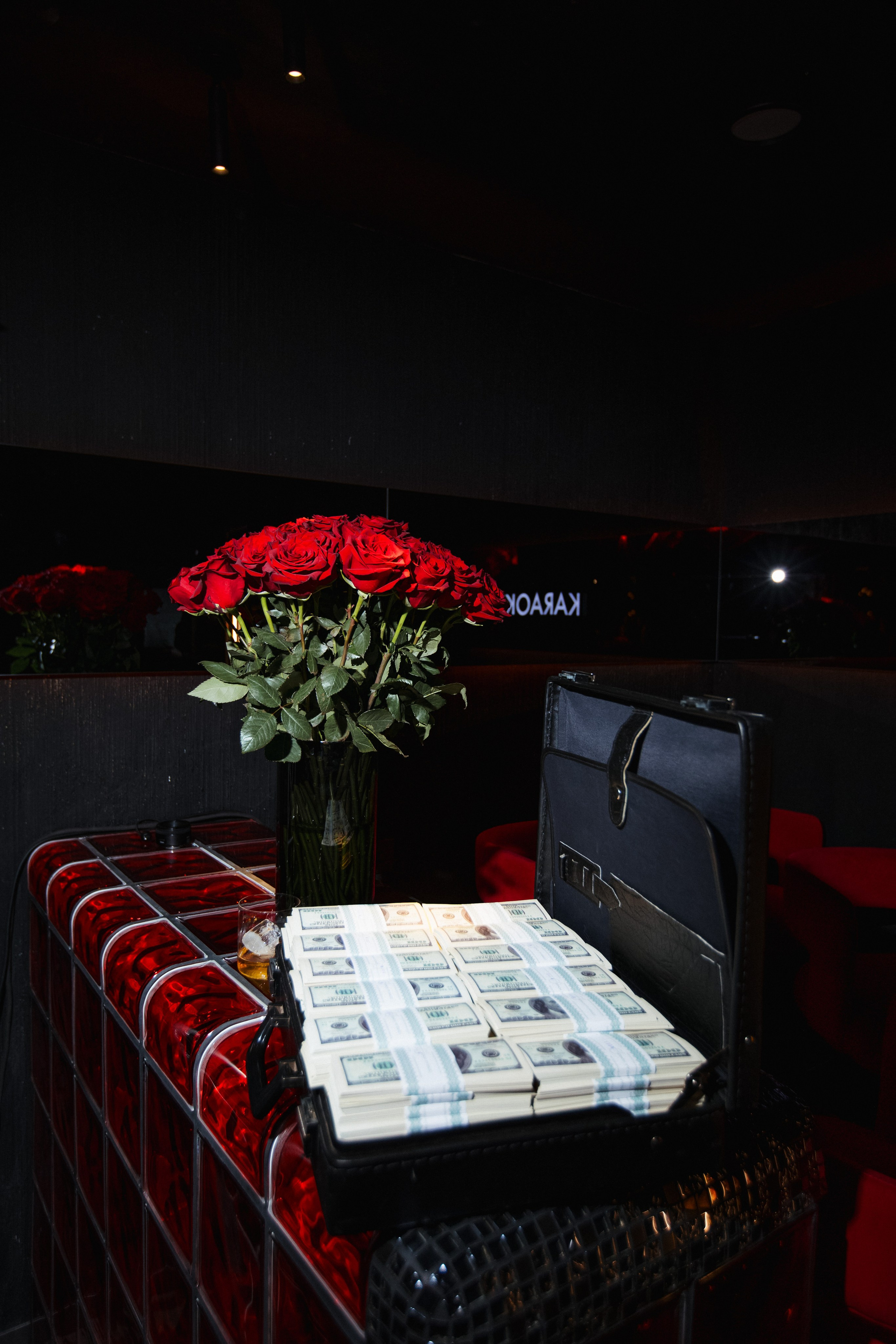 LA FAMIGLIA — SOLOVI — 1 YEAR. СВОИ. ФОТООТЧЕТЫ-СОБЫТИЯ-МЕСТА