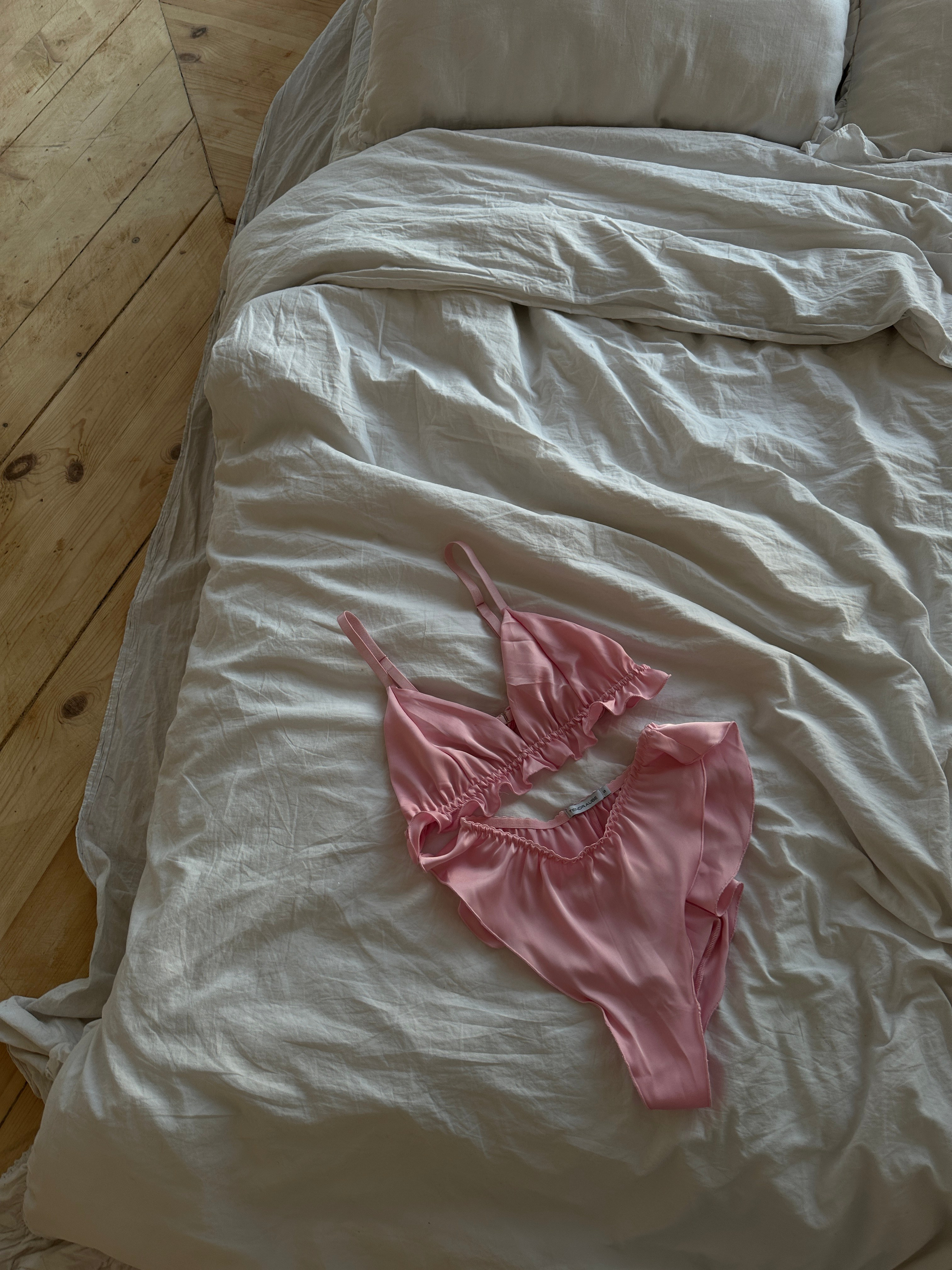 UGC. Фотограф, продюсер и ugc creator / aalinaorlova / санкт-петербург и москва