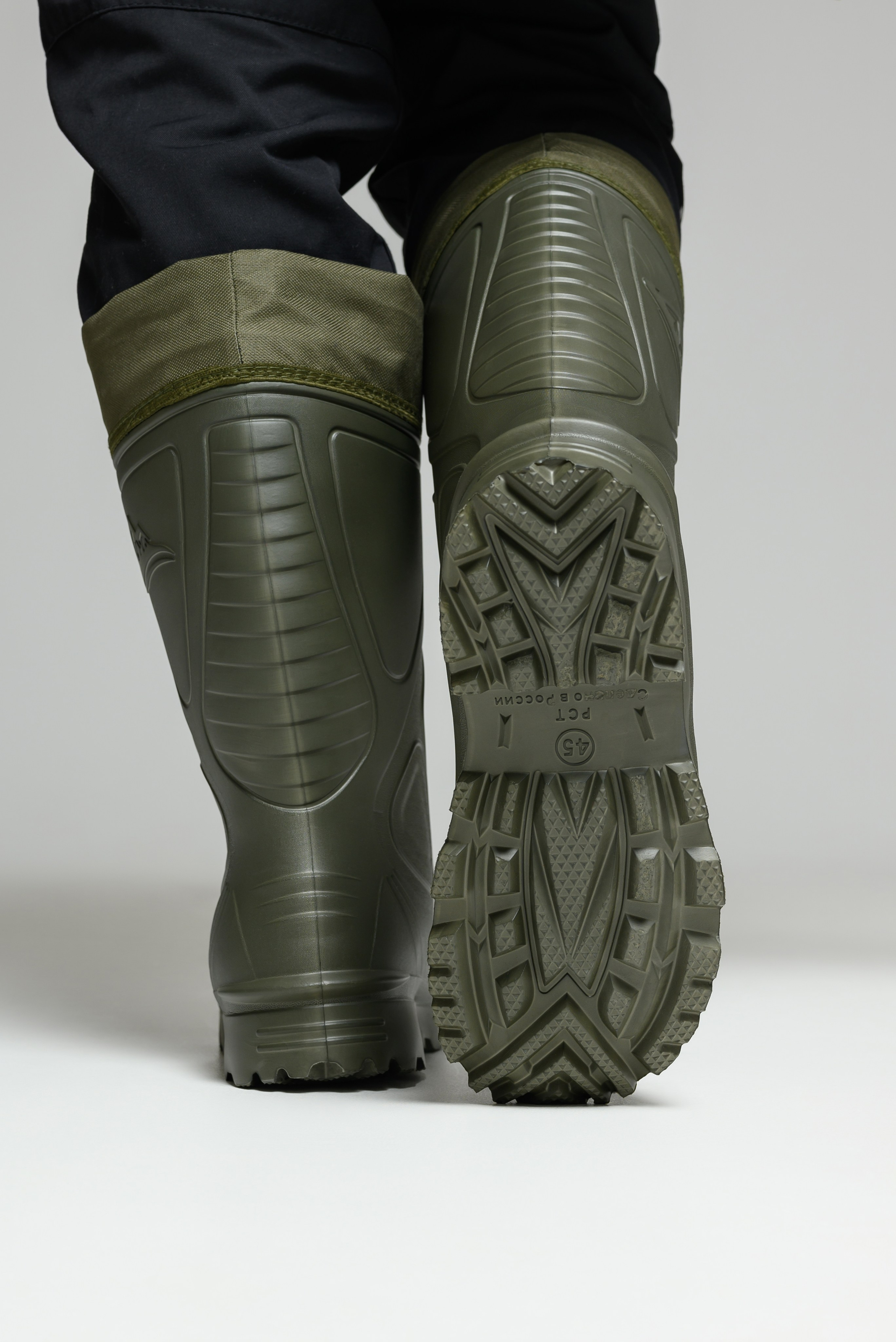 Резиновые сапоги. Предметный фотограф, фото для маркетплейсов Пятигорск, КМВ