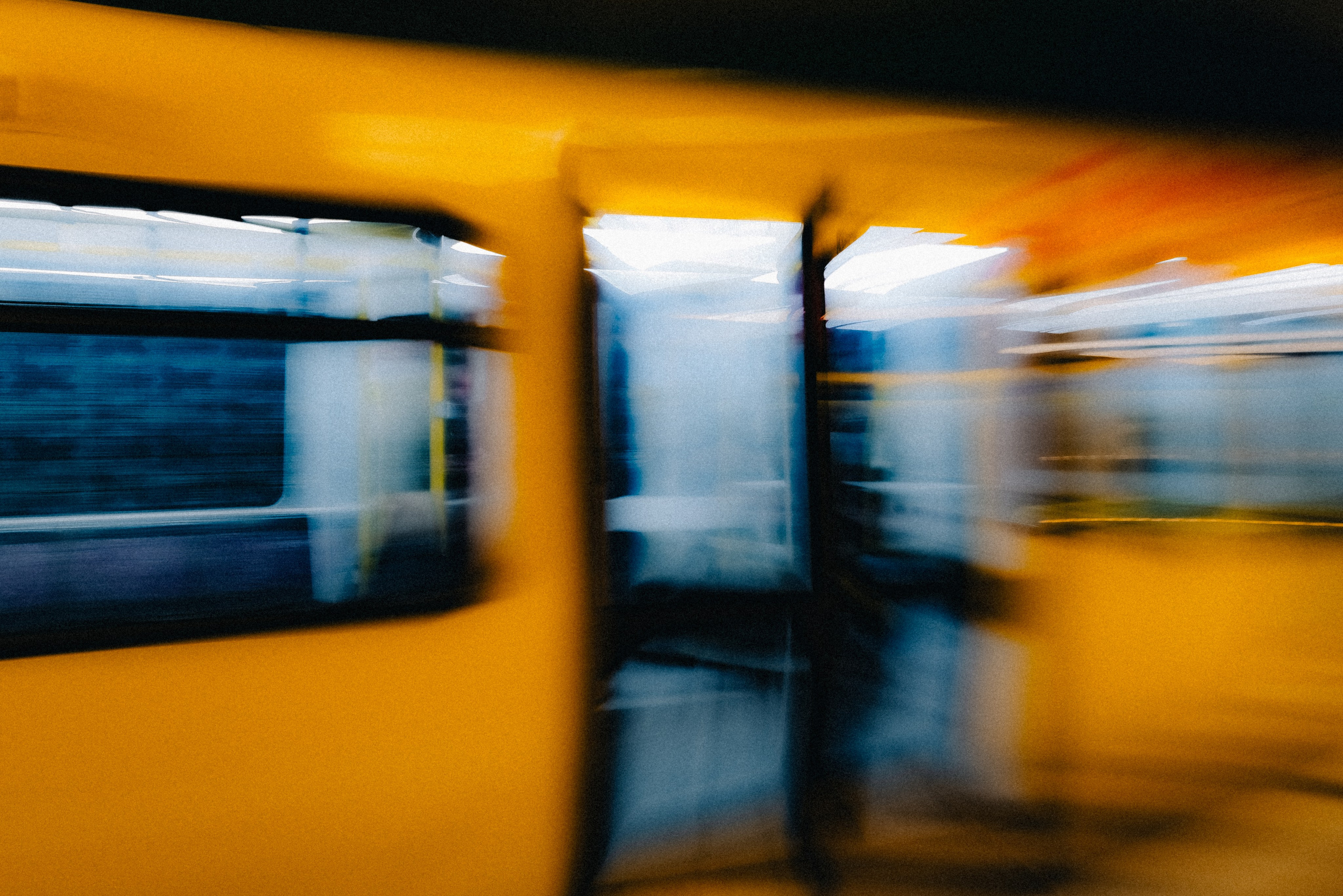 ART. Если ты на Земле — звони