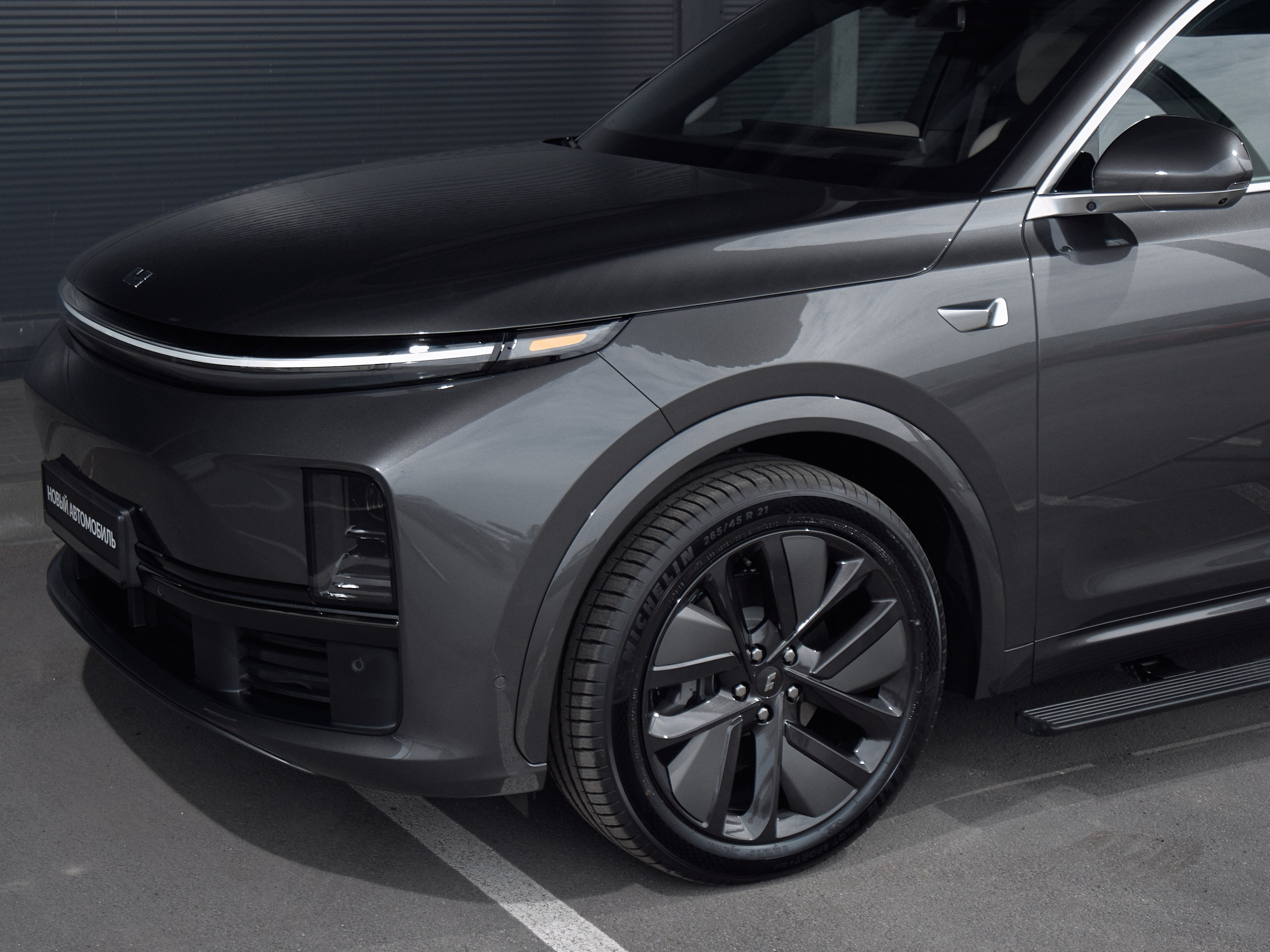 Автомобильный фотограф в Санкт-Петербурге Антон Гумен | Фотосессии авто для автосалонов