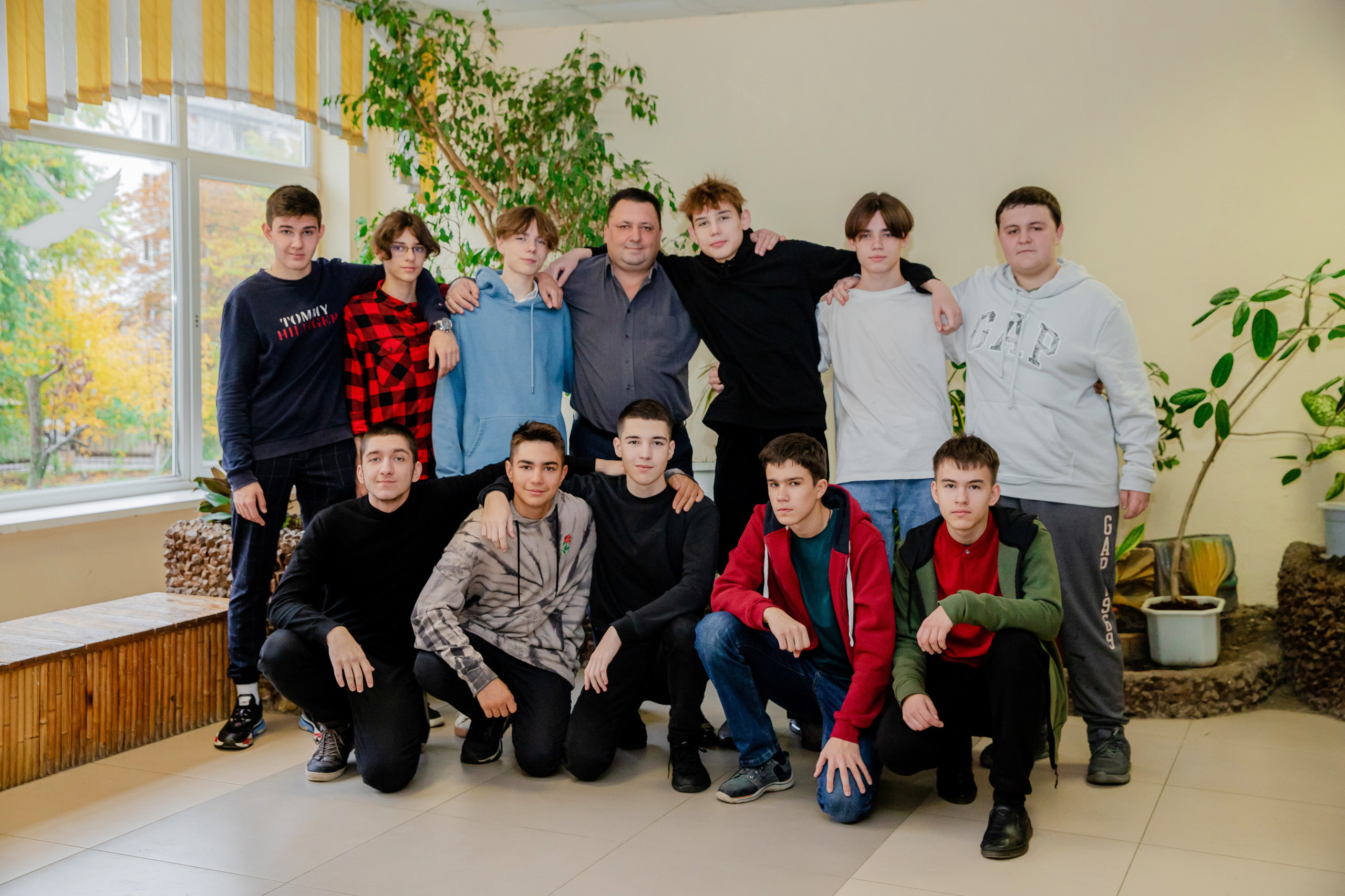 Фотосессия Гимназия 76 Класс 9Е. Современные Выпускные Альбомы в Ростове-на-Дону