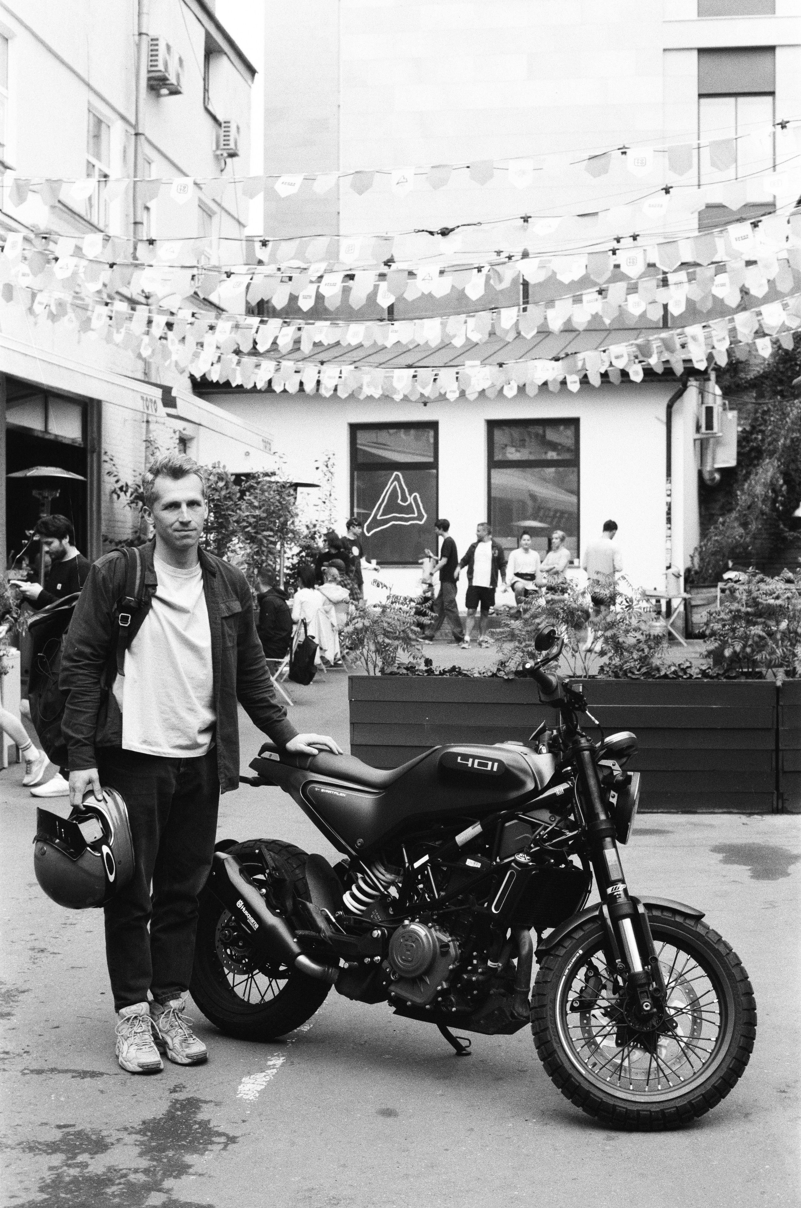 September Nikon f100 b&w. Vladimir Tatko