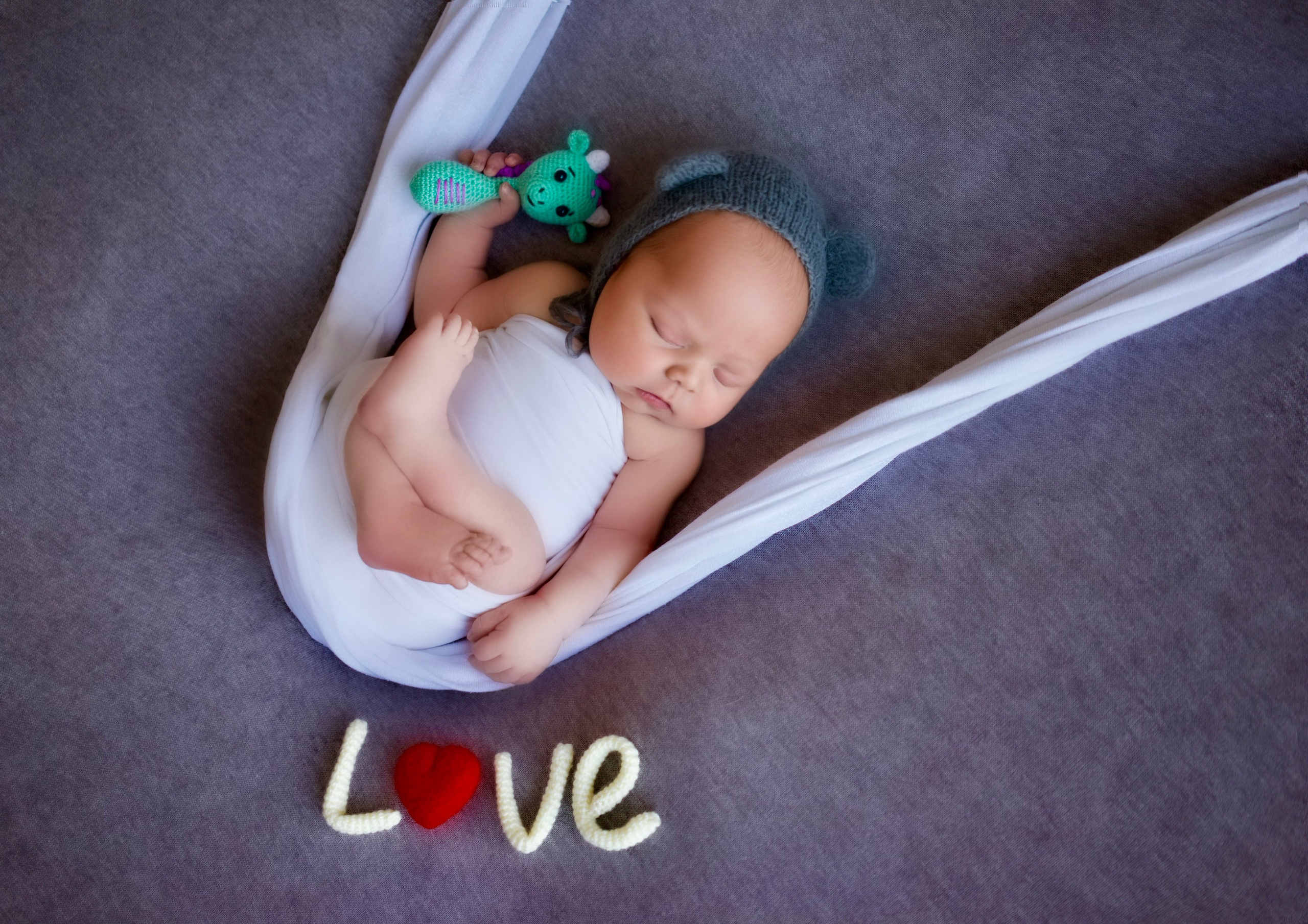 Фотограф новорождённых newborn деток до года в Кемерово Ксения Вакула