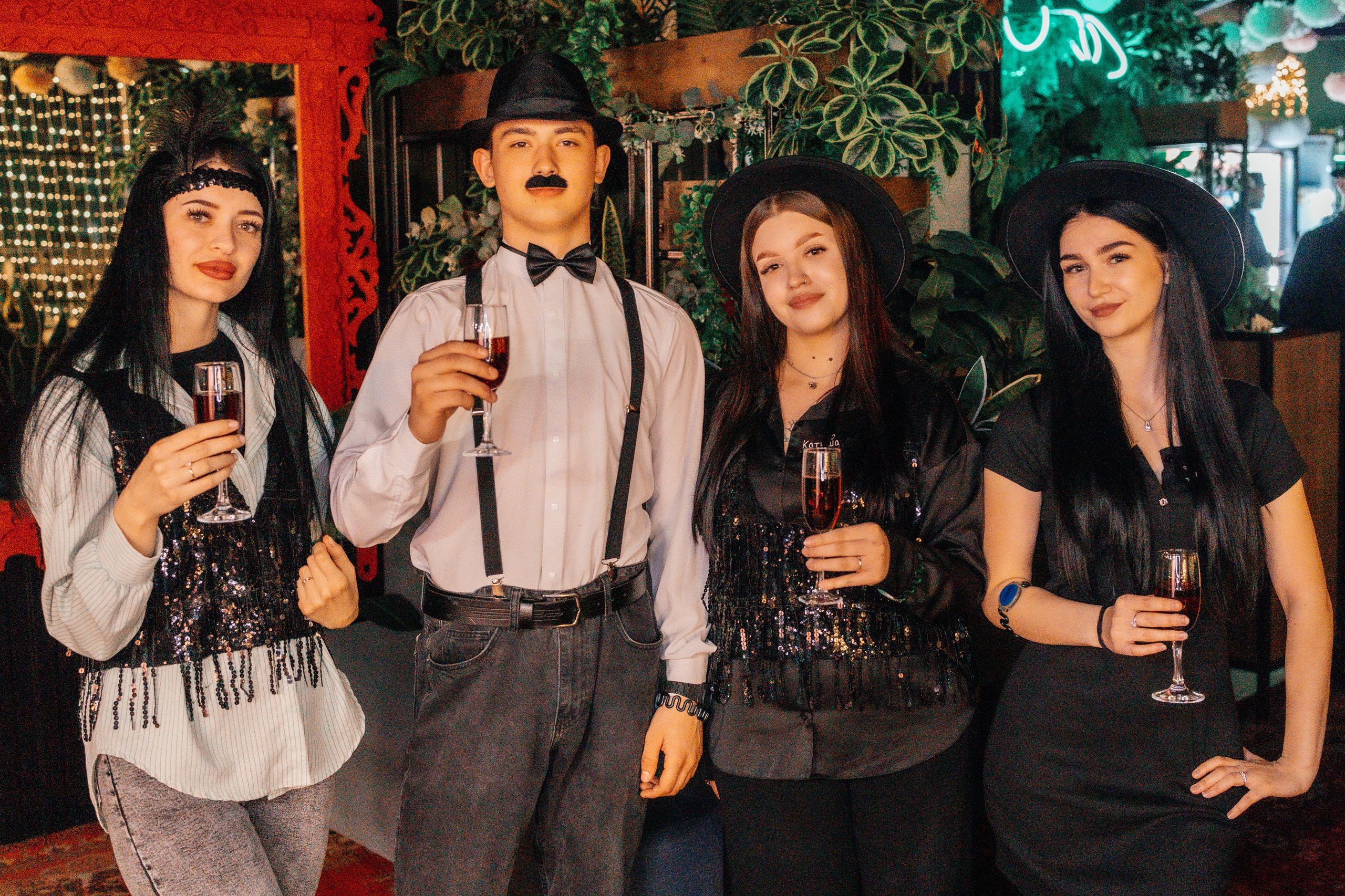 «ГЭТСБИ»: ВЕК ДЖАЗА И РОСКОШИ. Семейный и детский фотограф в Славгороде Анастасия Винс