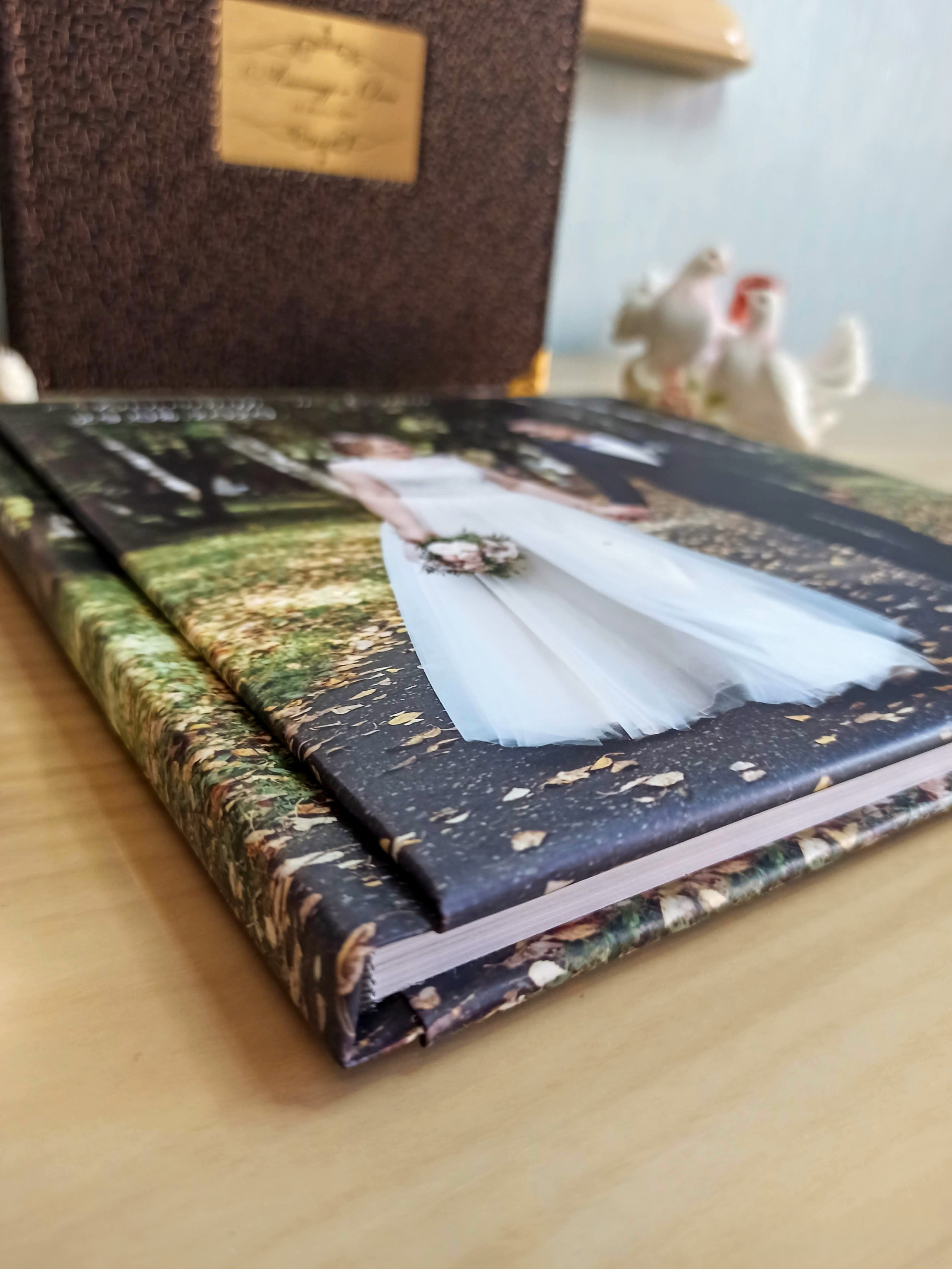 Заказать свадебную фотокнигу. Стильные выпускные альбомы в Старом Осколе. Свадебные фотокниги