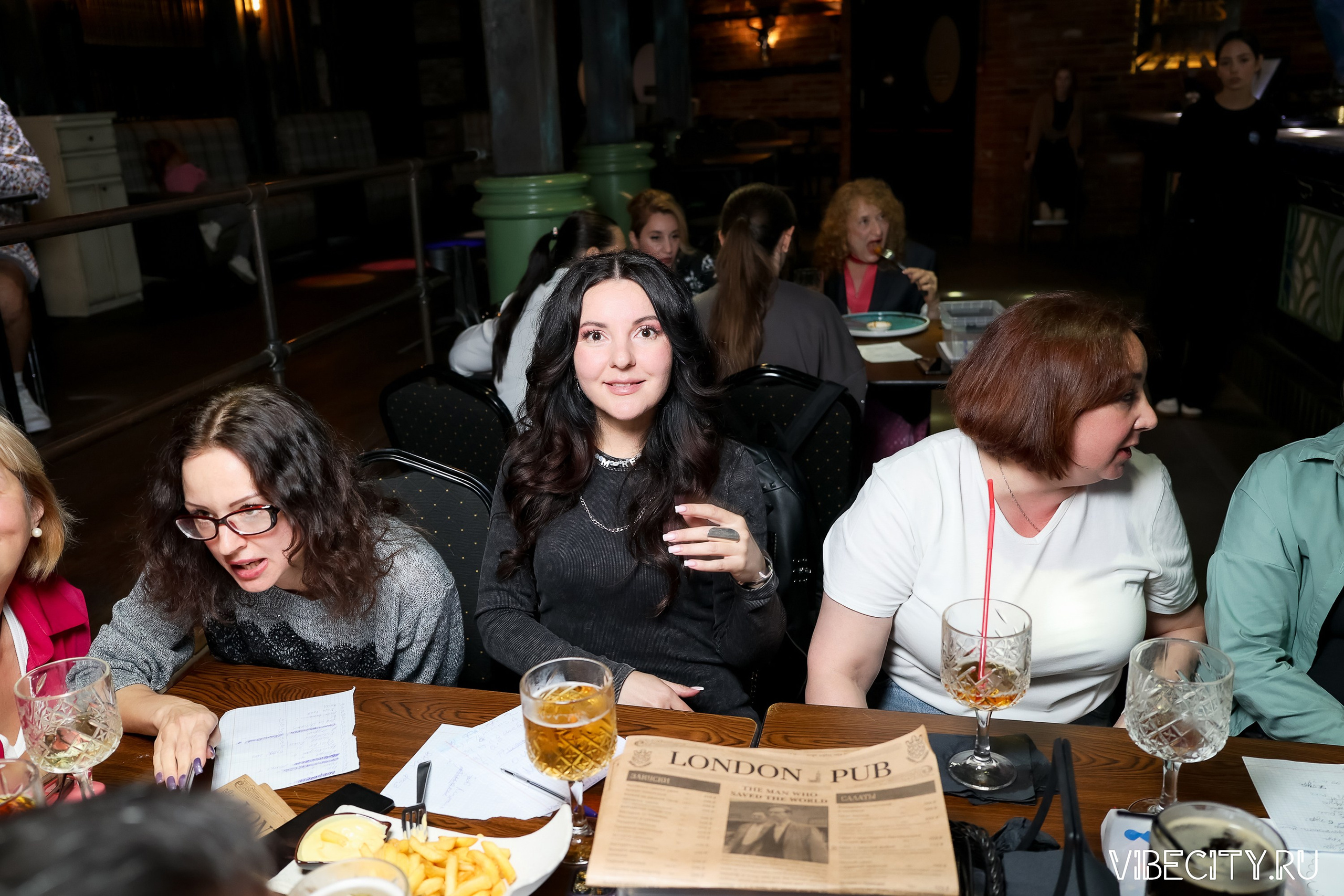 КВИЗ WHOIS. VIBECITY.RU Вайб Сити Ру Фоторепортажи Фотоотчеты Калининград