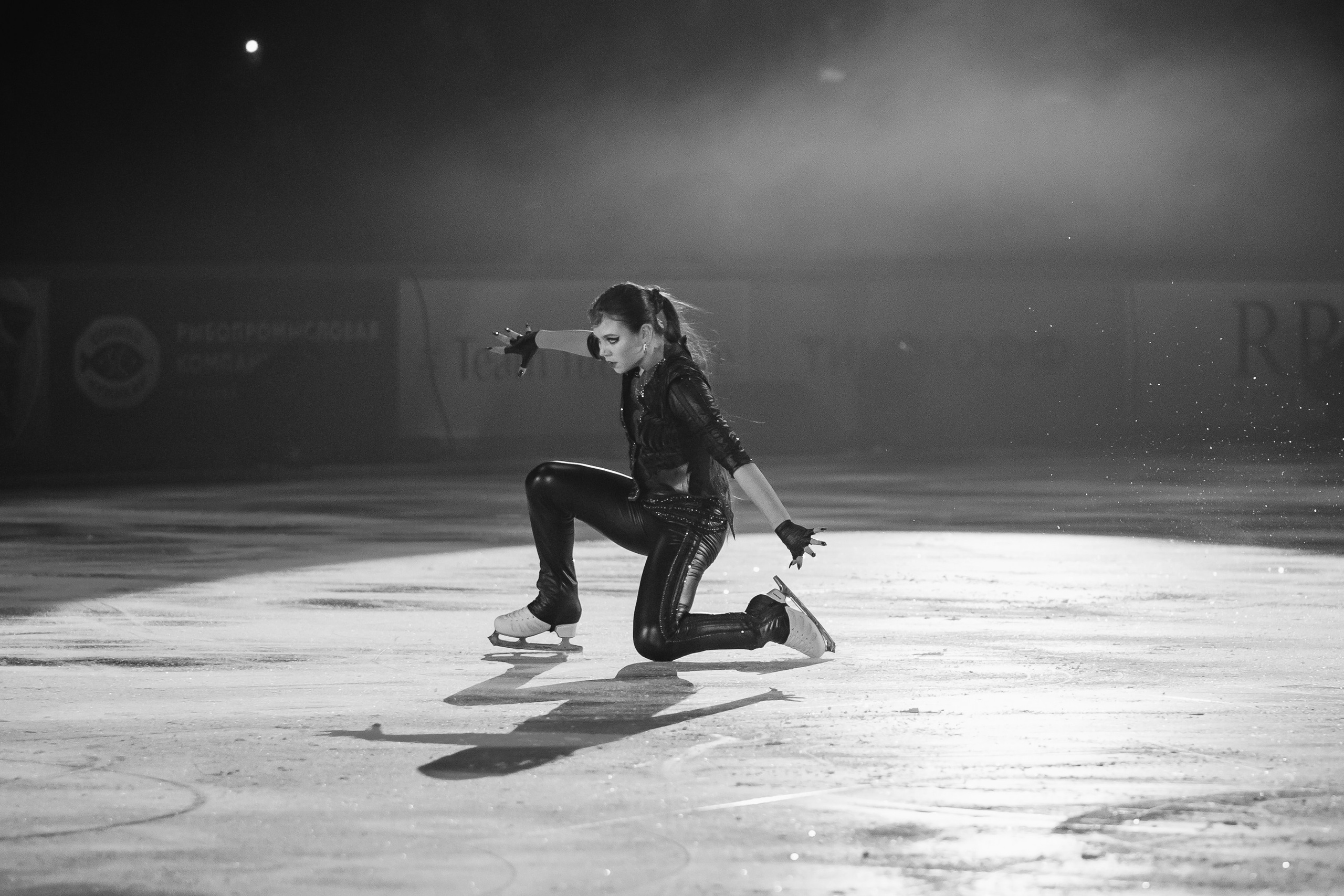 Шоу «Чемпионы на льду» в Новосибирске. Воробьева Ксения — Спортивный и танцевальный фотограф Новосибирск