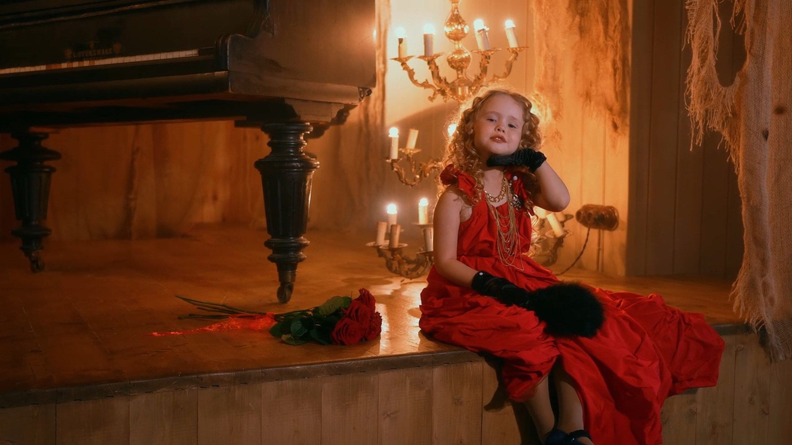 Наталья и Яна — Не просто съёмки, а целые миры 🎬. Видеограф / Фотограф  — Яна Спащанская