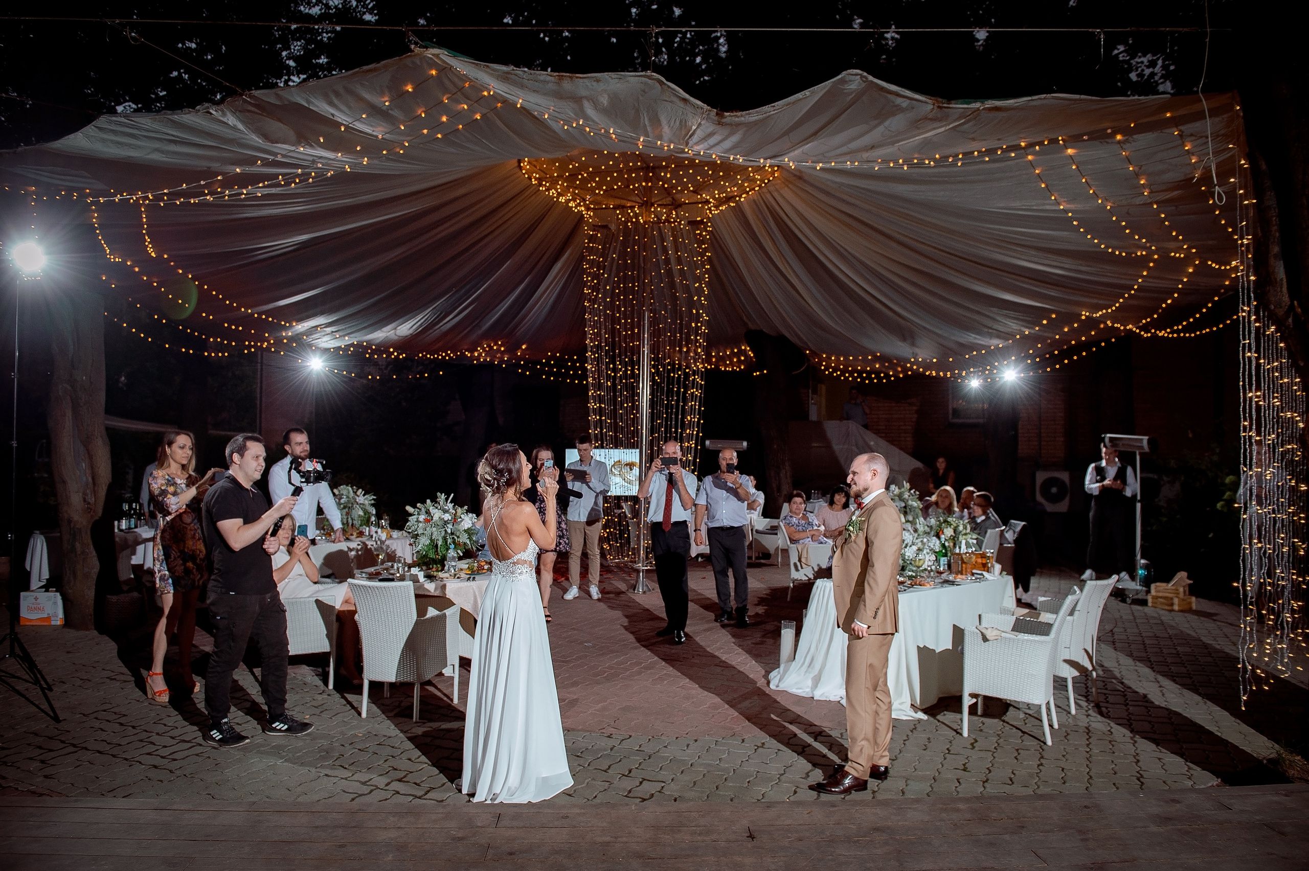 Лиза и Саша, Москва, Серебряный бор. Свадебный и семейный фотограф Виктория Носачёва. Щелково, Москва и МО