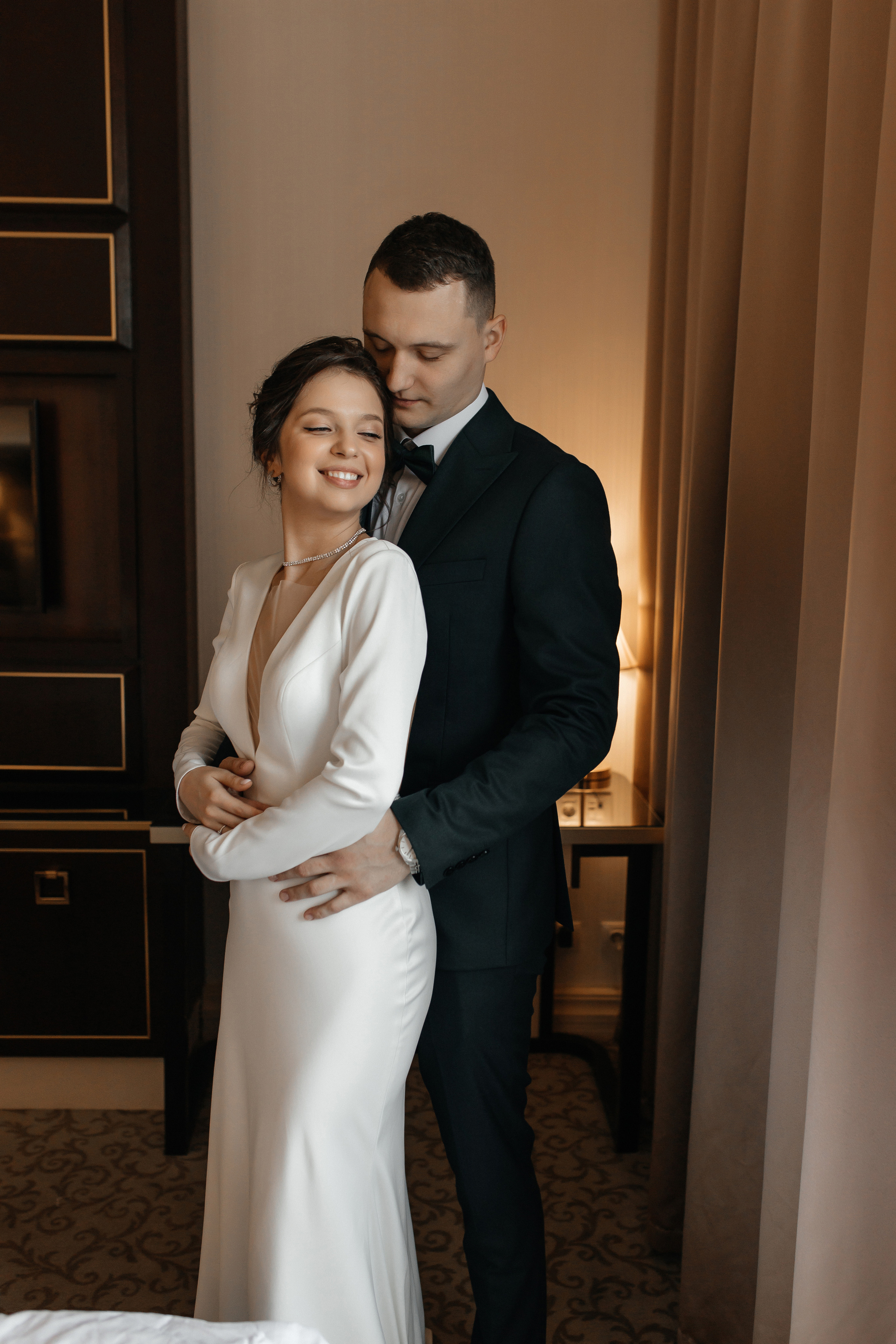 Портретные фотографии молодожёны свадебная фотосессия сборы невесты