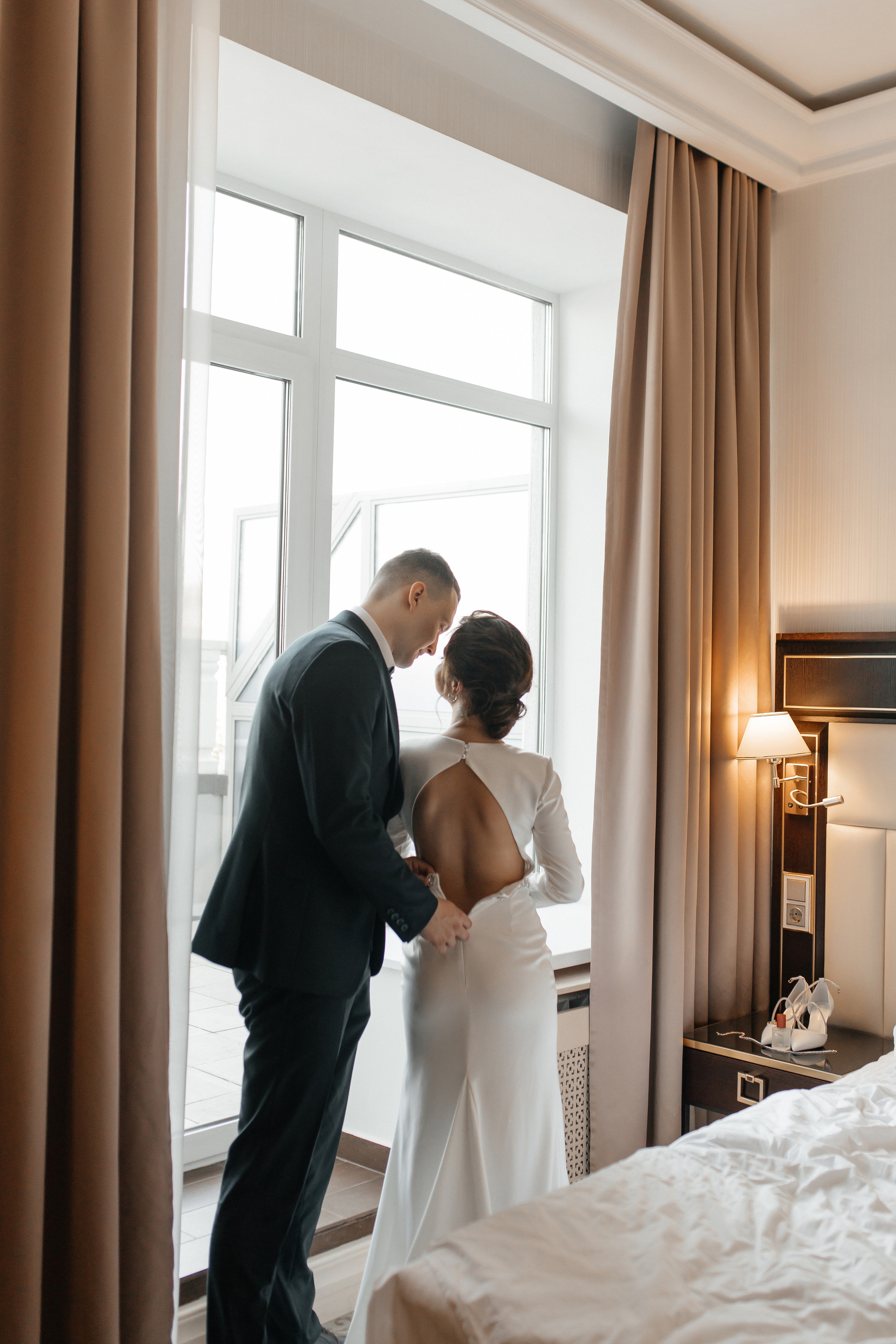 Портретные фотографии молодожёны свадебная фотосессия сборы невесты